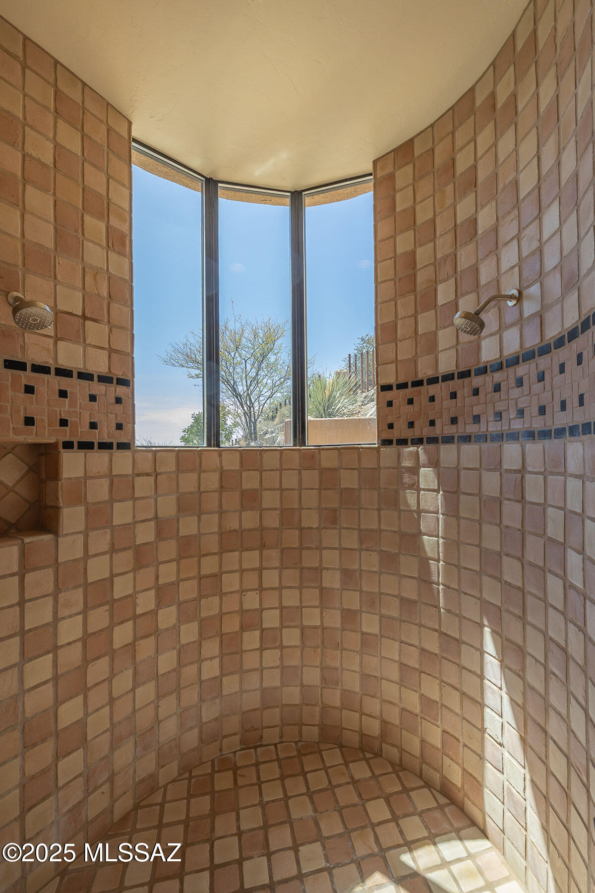Canyon Pass II At Dove Mountain (49-110) - Residential