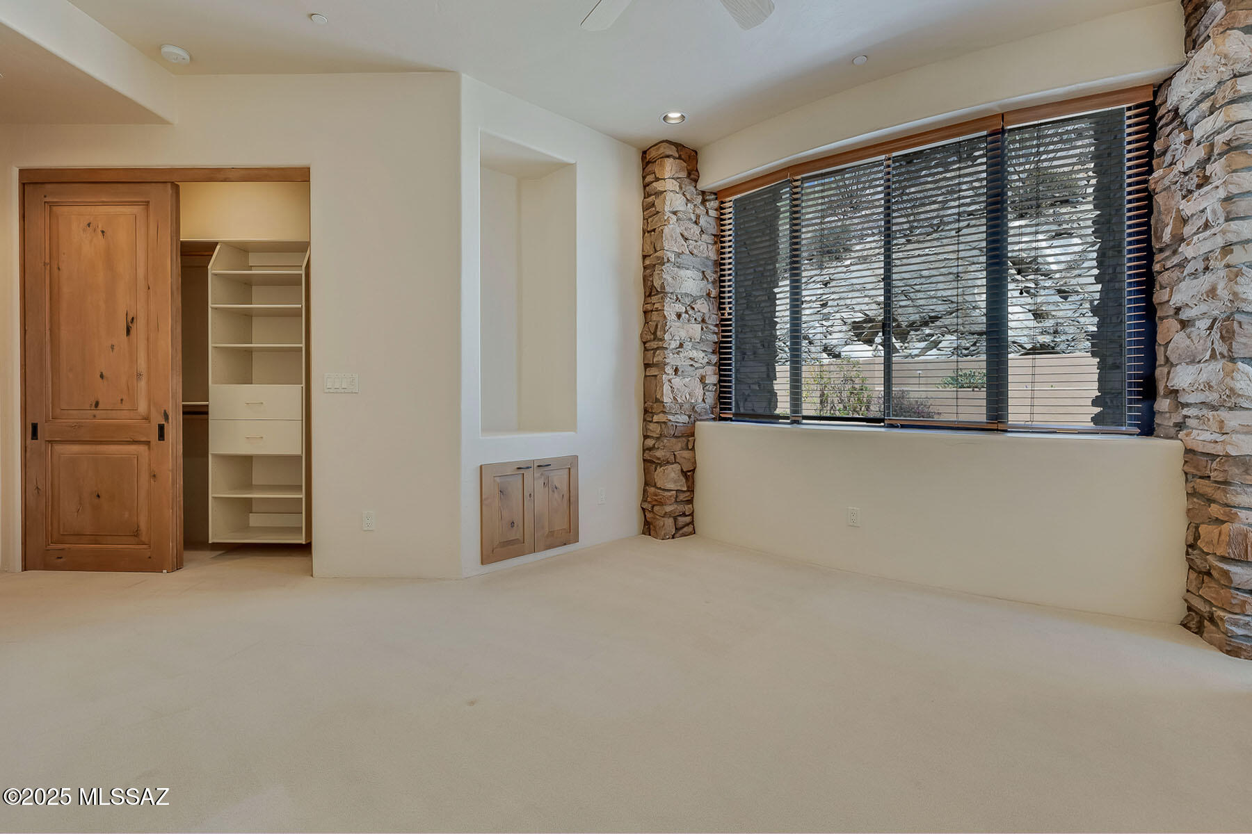 Canyon Pass II At Dove Mountain (49-110) - Residential