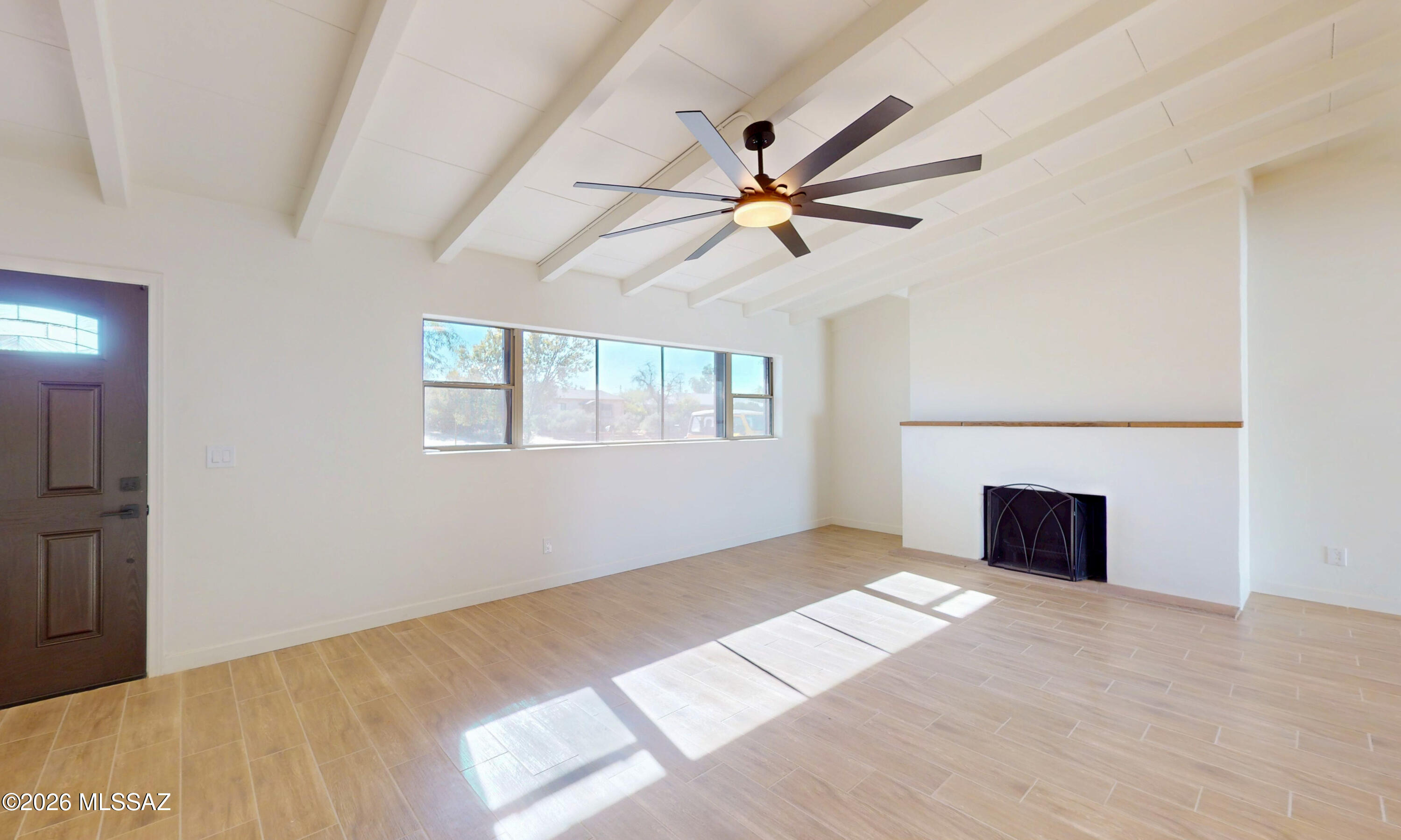 1439 E Linden Street