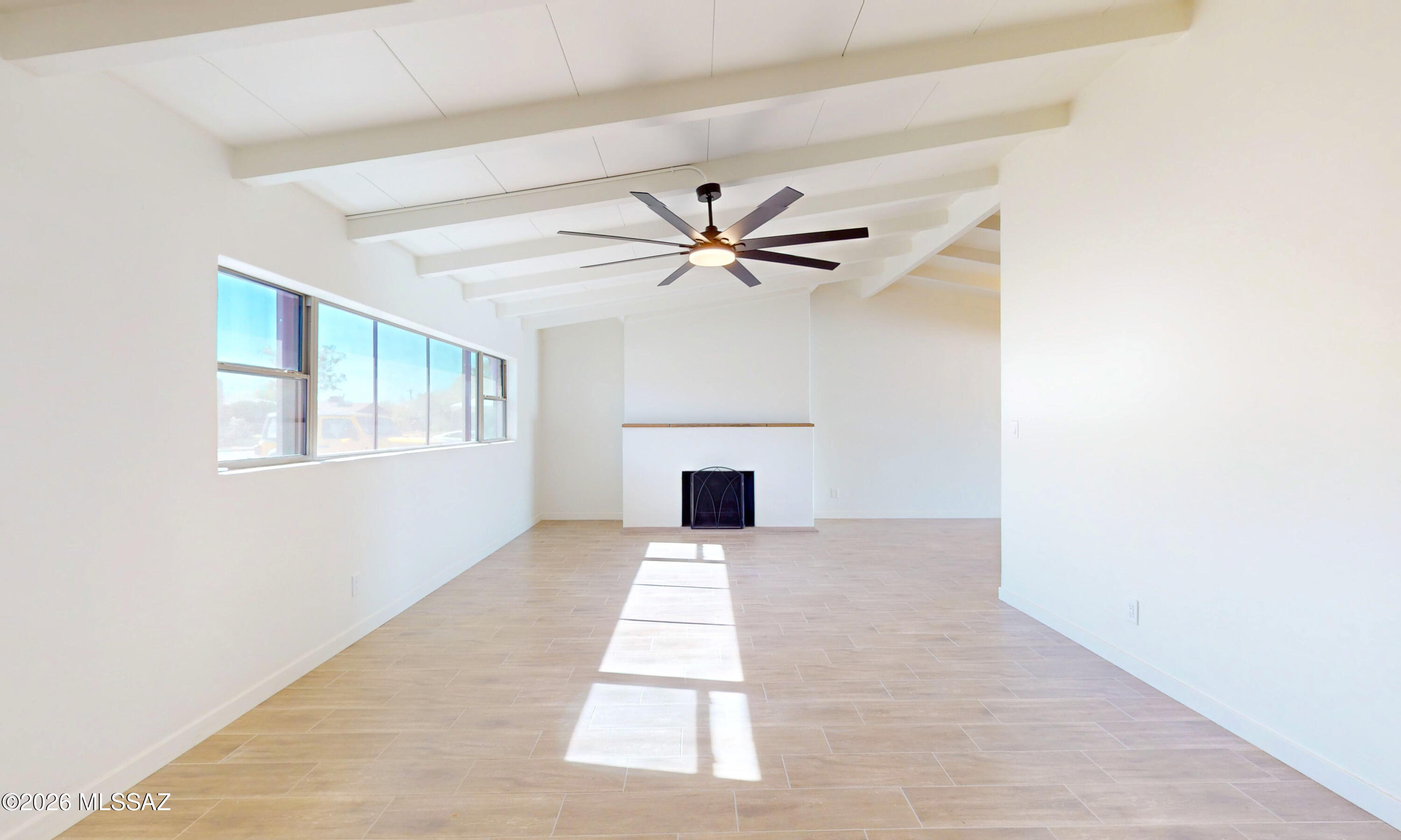 1439 E Linden Street