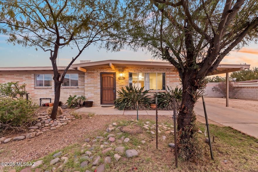 Welcome to this beautiful slump block home surrounded by iconic saguaros, excellent curb appeal, and gorgeous views of the Catalina Mountains. Step inside to a spacious living area that flows seamlessly into the dining space and large kitchen, featuring marble composite countertops, SS appliances, and plenty of cabinet space. Flexible floor plan offers a 3rd bedroom that can easily be converted back to a 4th bedroom, plus a huge family room off the kitchen, perfect for a second living area, game room, or entertaining space. French doors lead to a private backyard oasis with a sparkling pool, mature orange tree, & mountain views toward the Tucson Mountains with glimpses of the Catalinas. With only one direct neighbor, this home feels peaceful & private while still being close to everything you need. Additional highlights include full PEX re-pipe and a newer water heater. This is true desert living with comfort, space, and views!
**Buyer fell through due to financing**