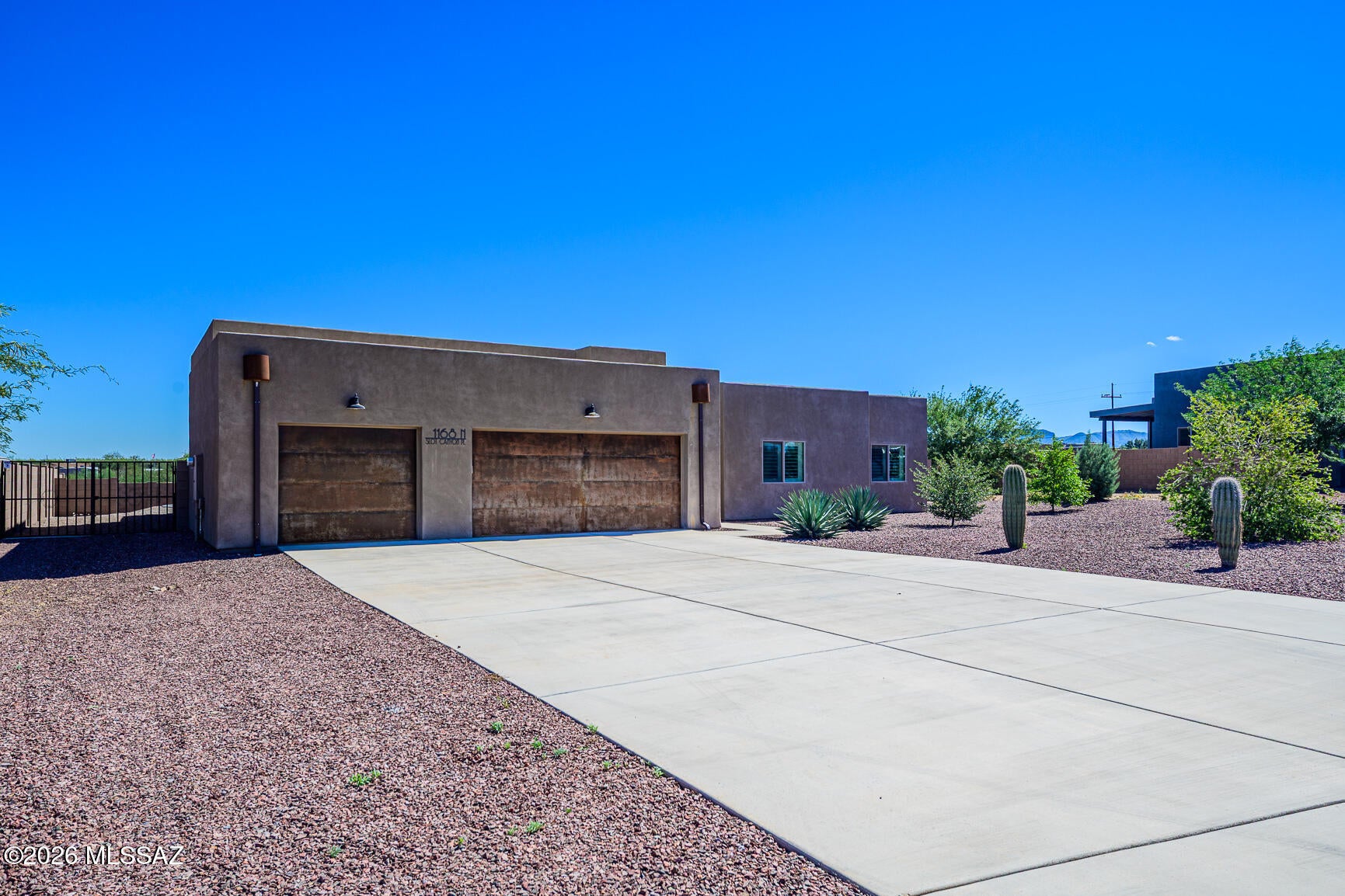 1168 N Slot Canyon Place