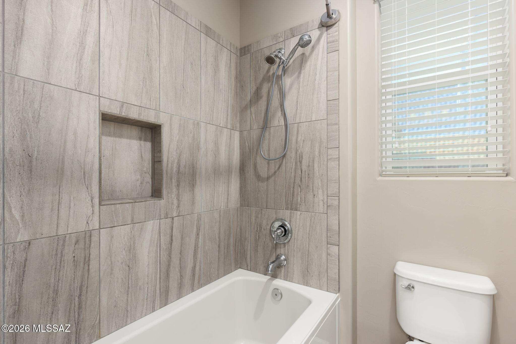 Golden Barrel Place At Dove Mountain SQ20141710079 - Residential