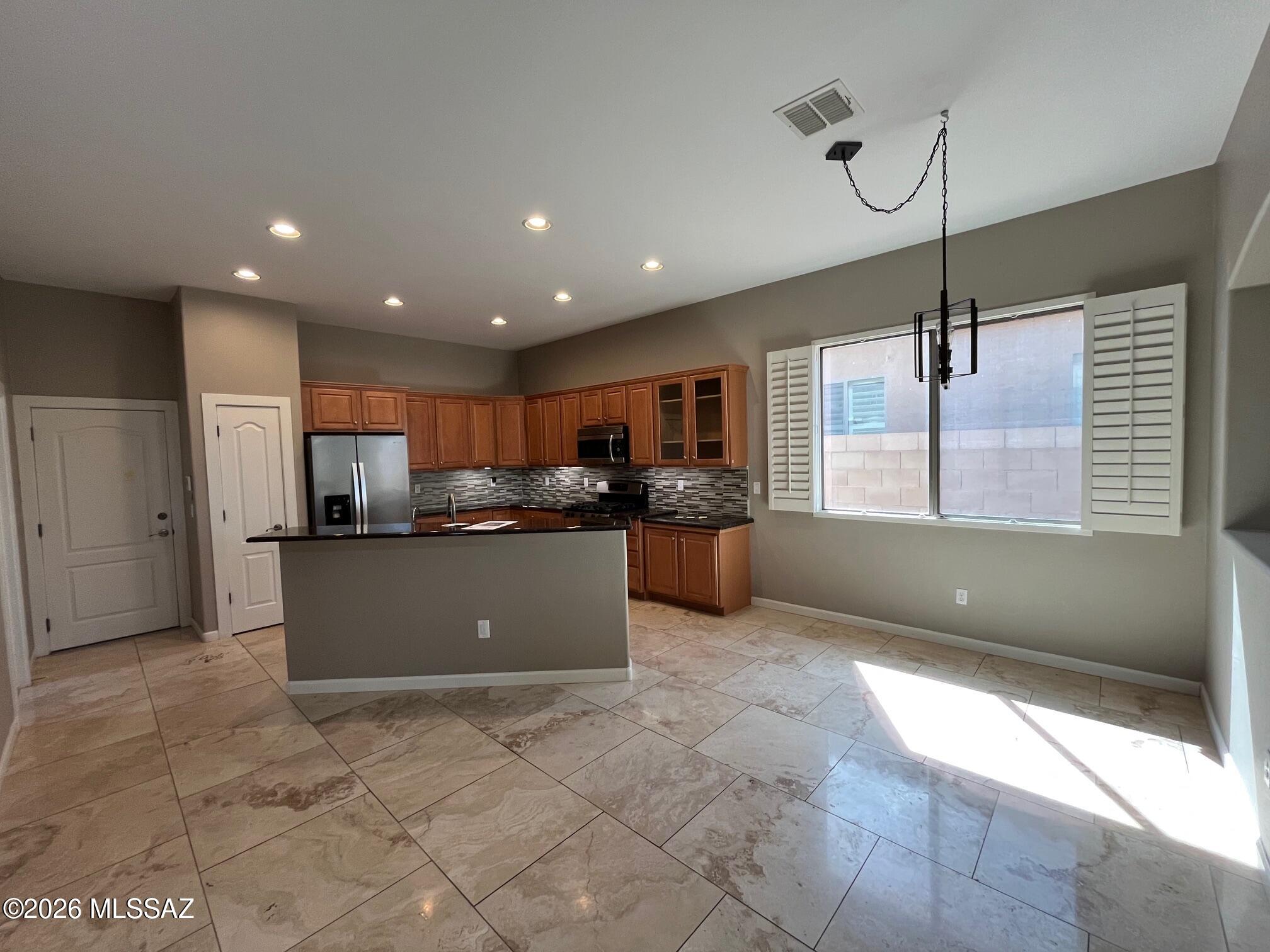 Amber Crest (1-123) - Residential