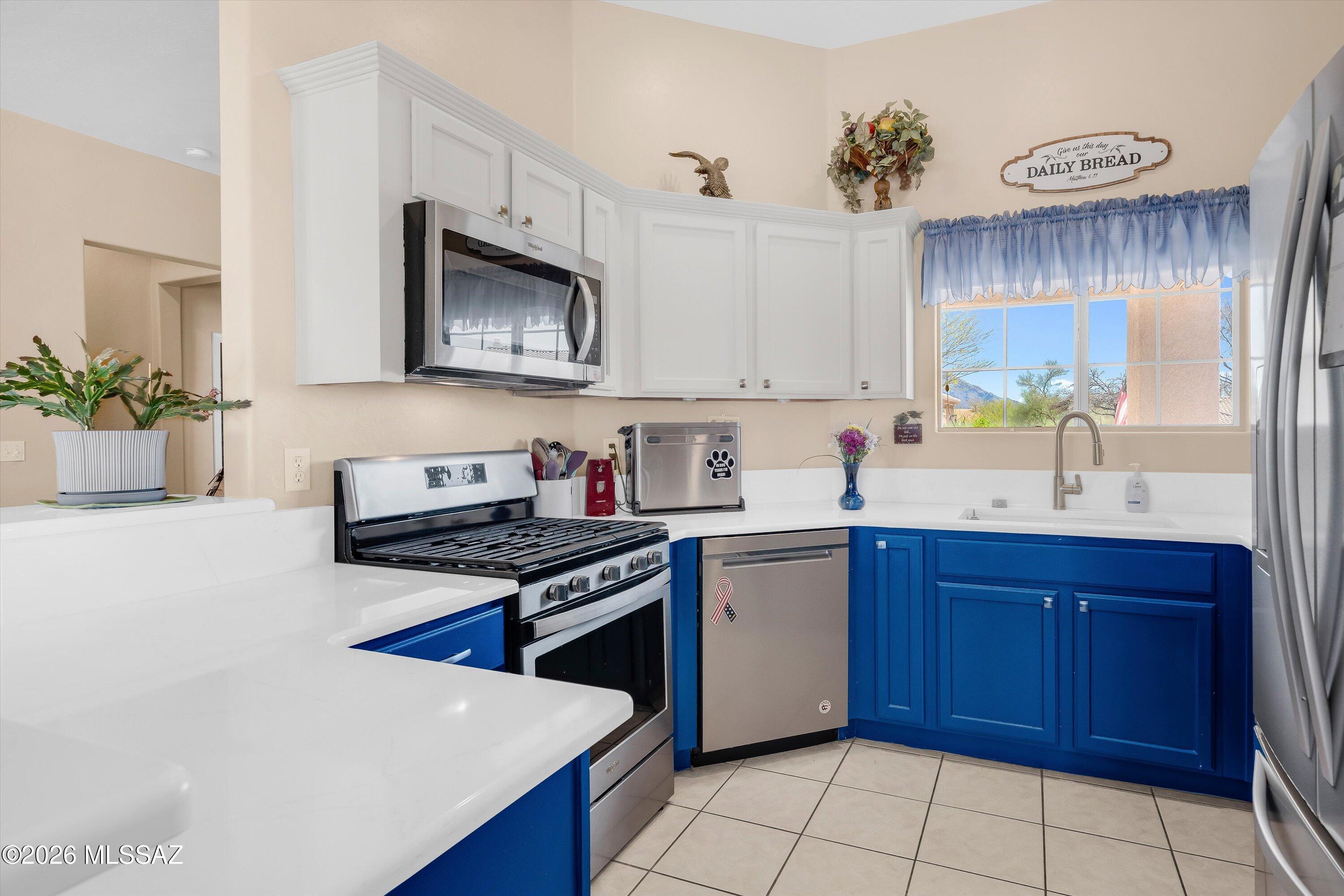 Carmel Pointe (1-104) - Residential