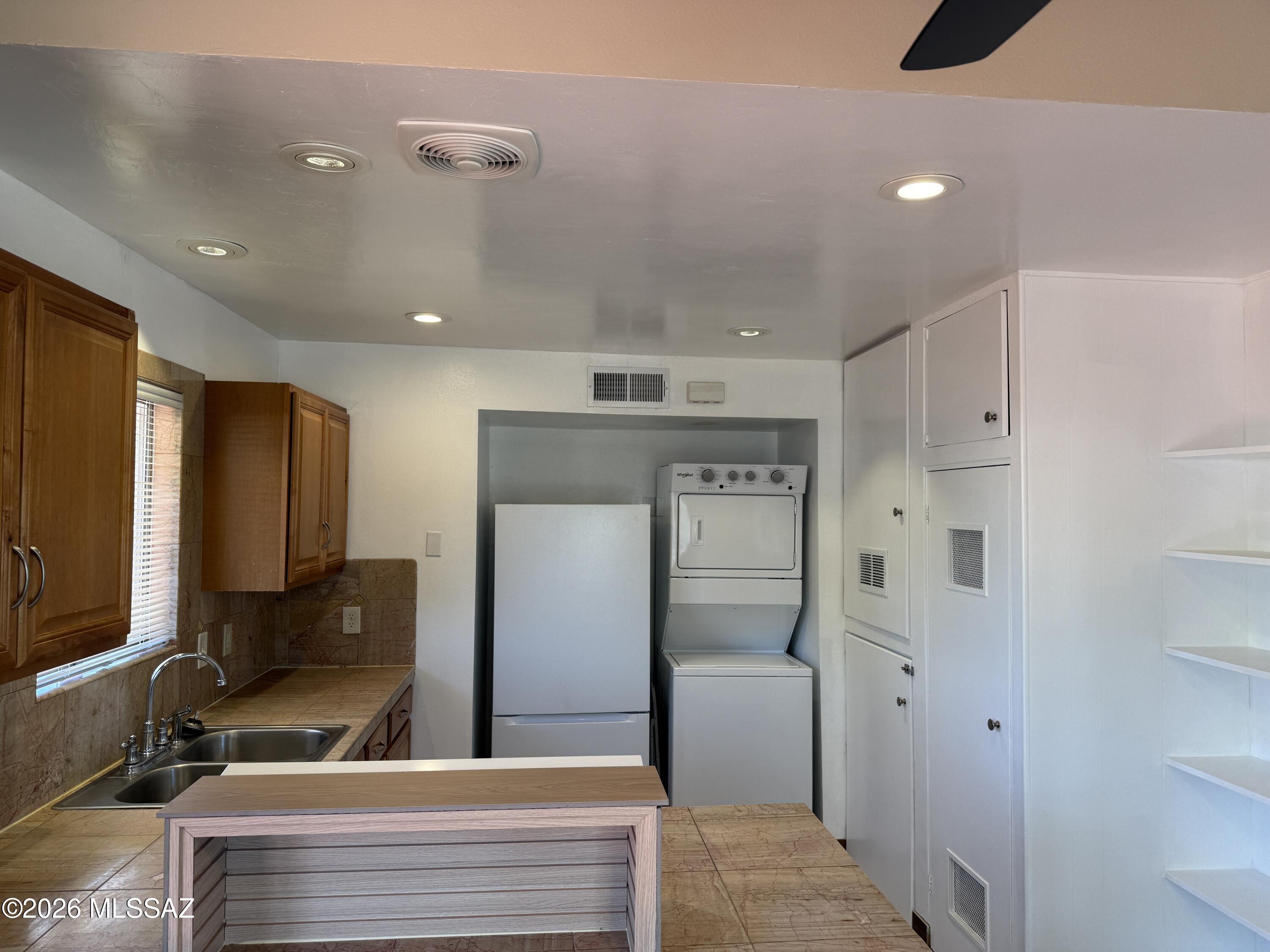 Jefferson Park - Residential