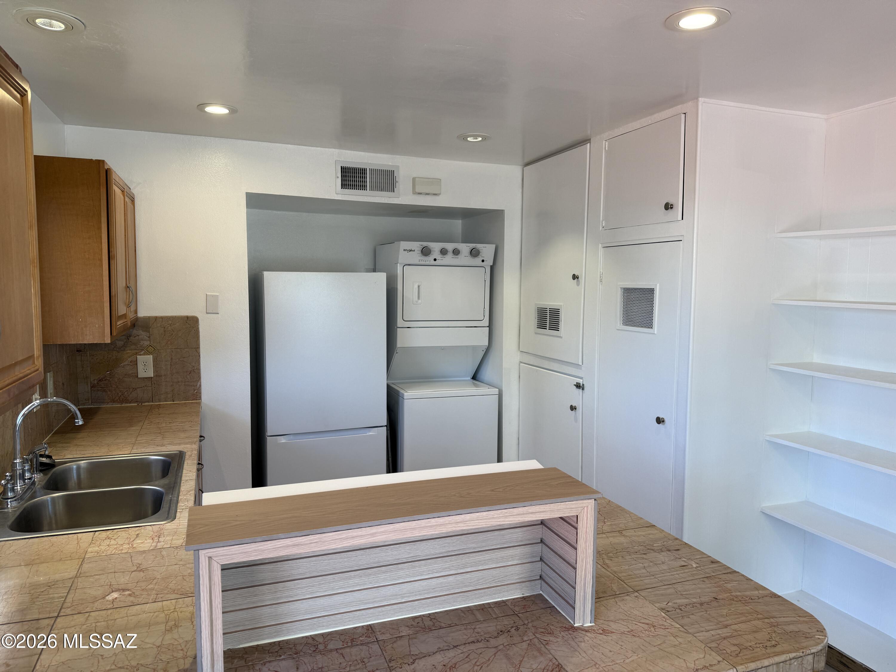 Jefferson Park - Residential
