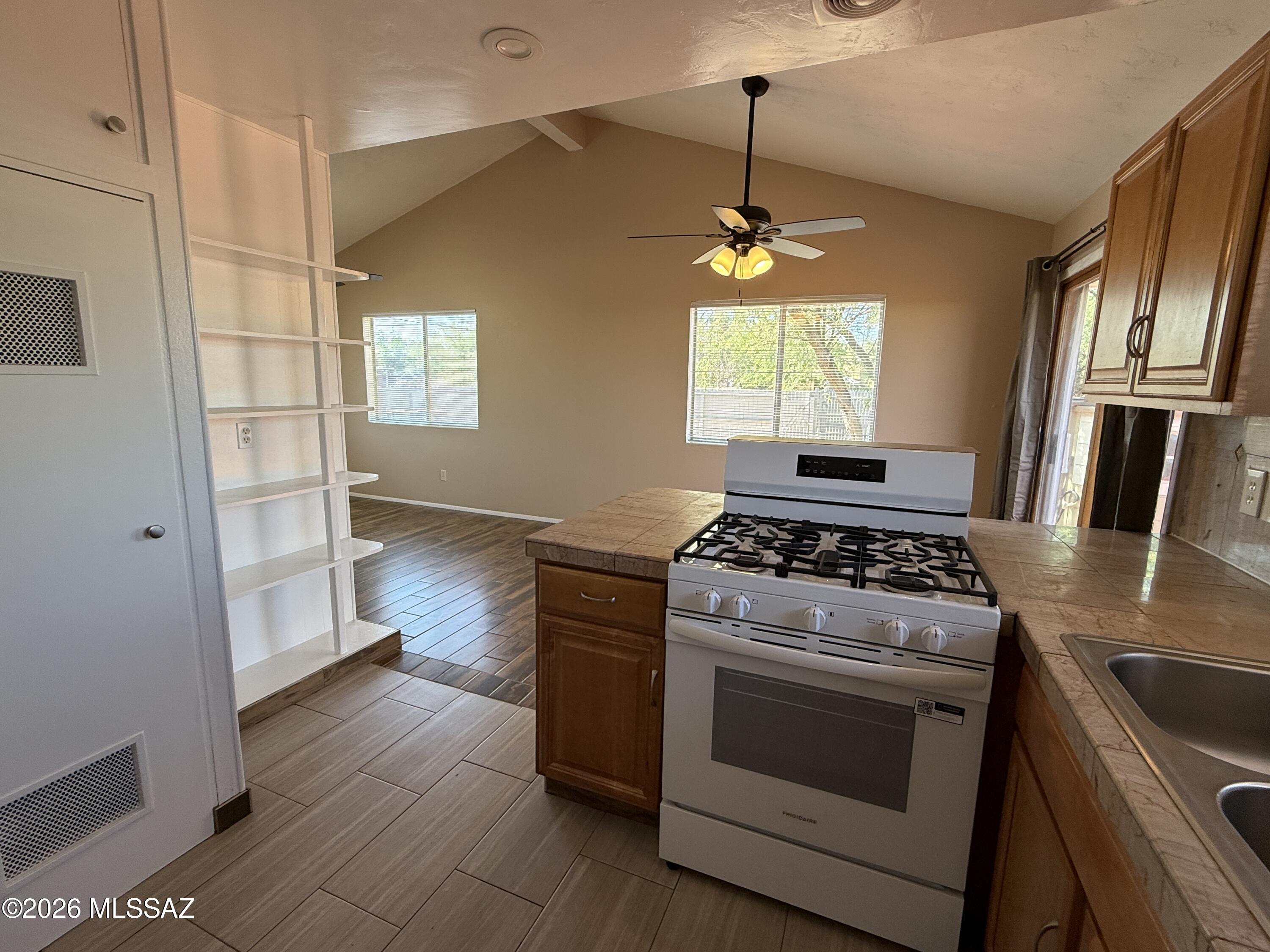Jefferson Park - Residential
