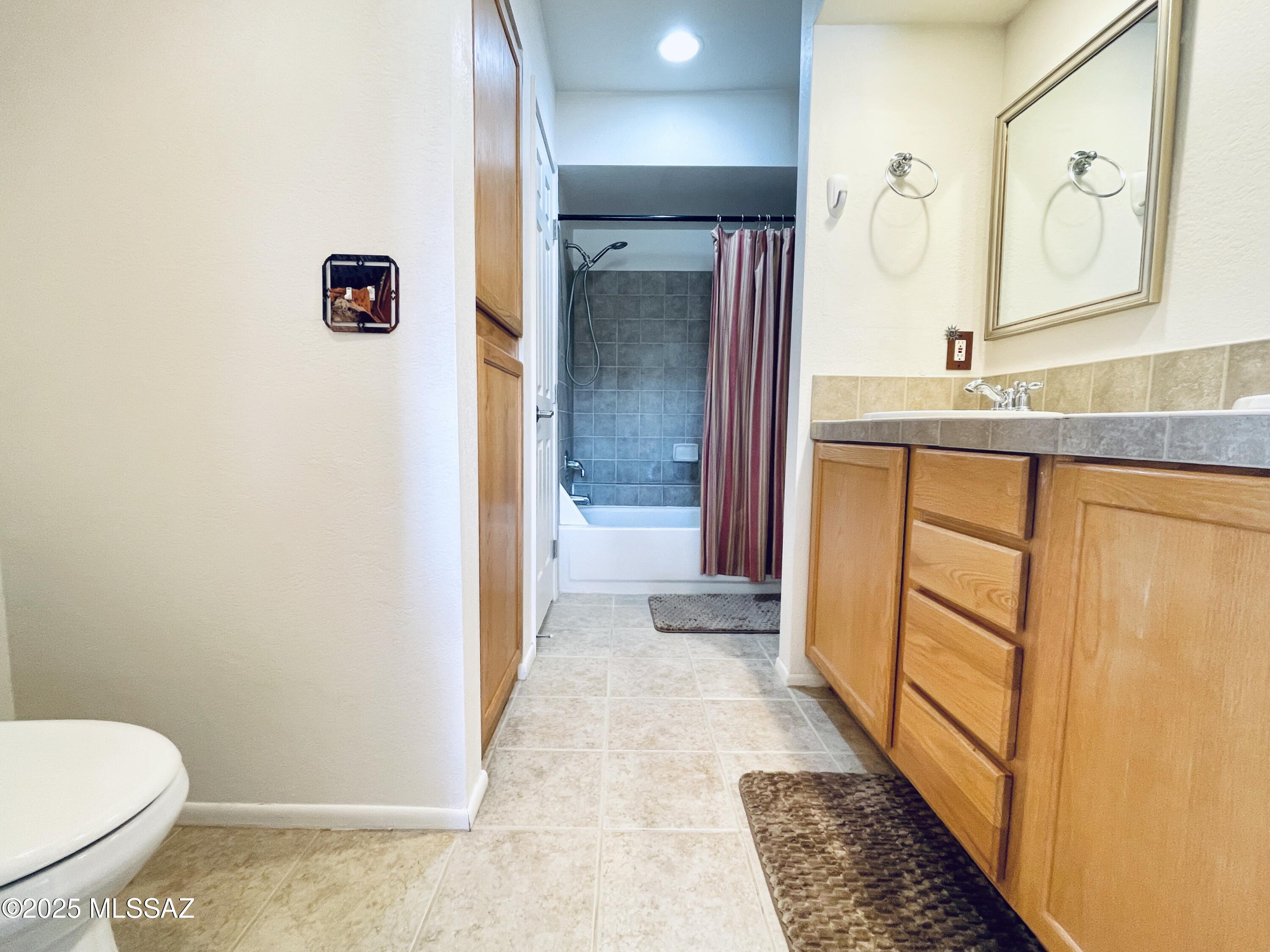 Ventana Vista Condominiums - Residential Lease