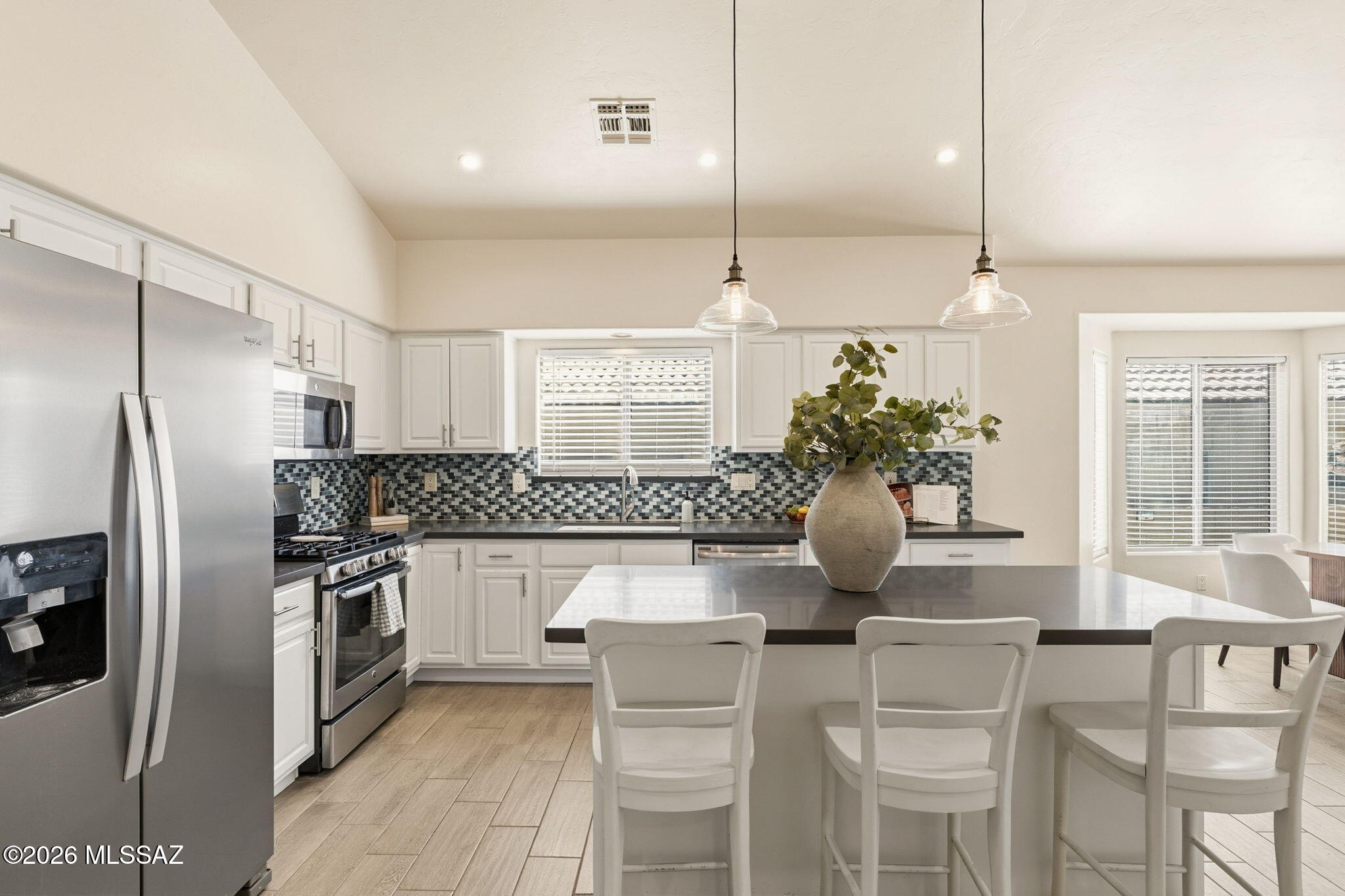 Sabino Mountain (1-290) - Residential