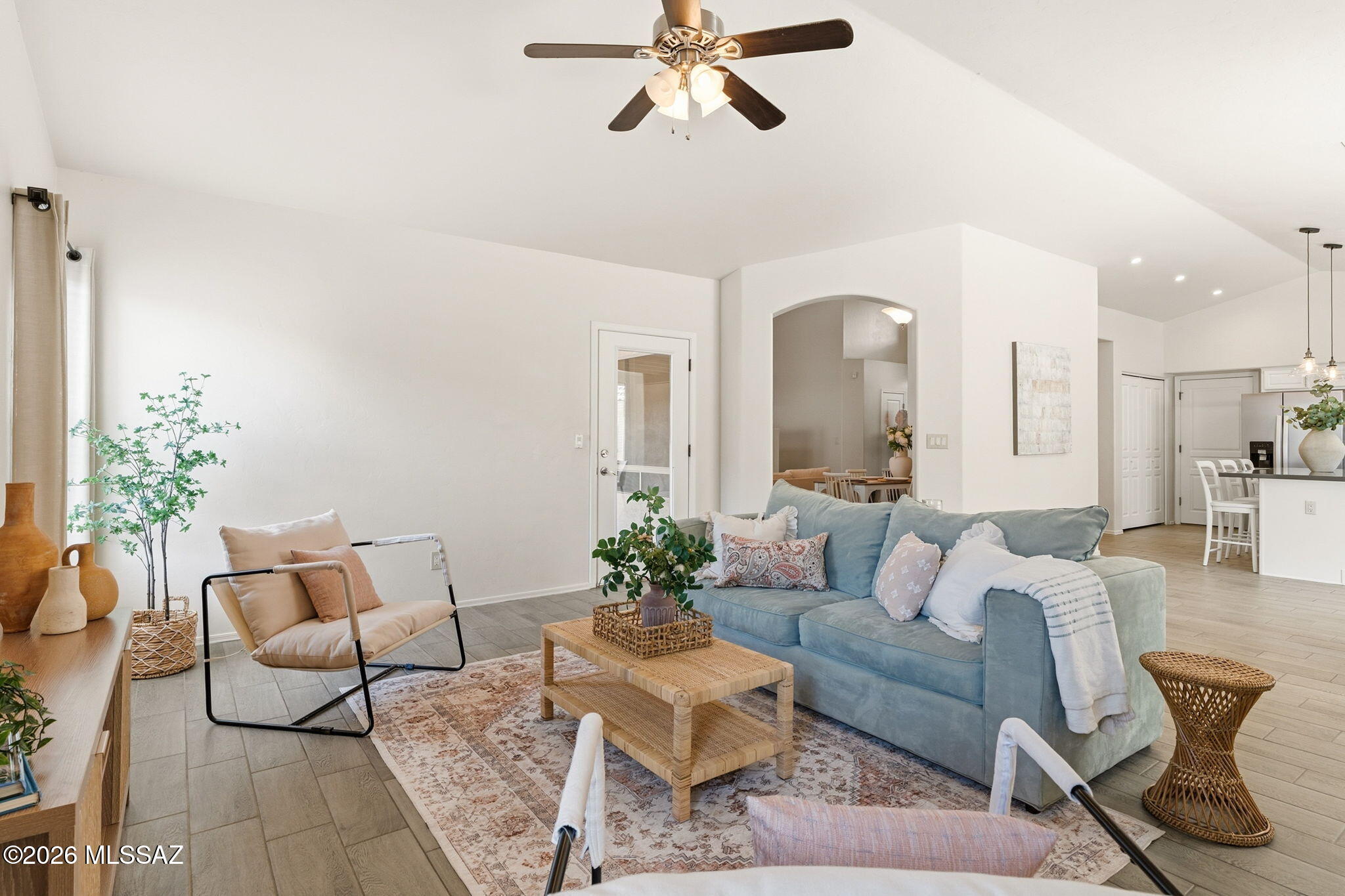 Sabino Mountain (1-290) - Residential