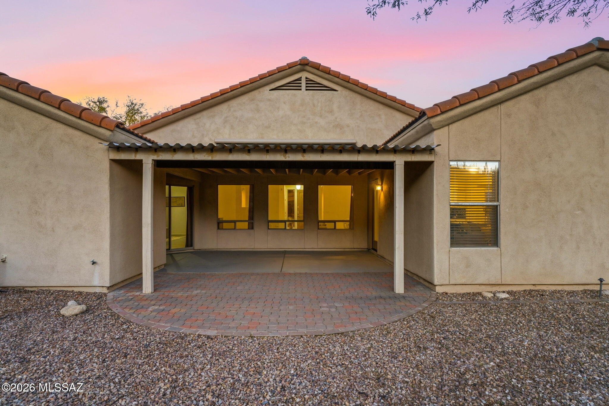 Sabino Mountain (1-290) - Residential