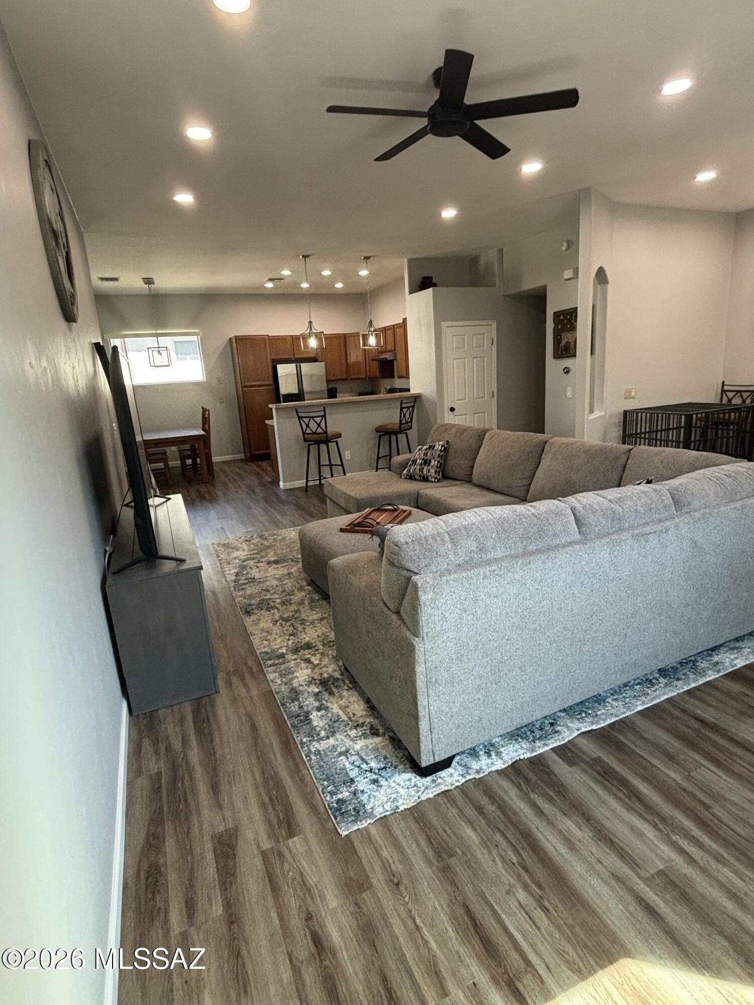 2231 N Avenida Tabica