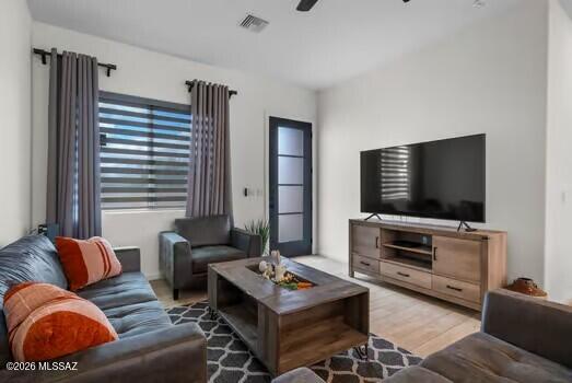 Rio Rico Ranchettes 18 - Residential Lease