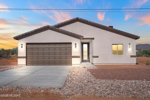 Photo of 1707 Circulo Bahia, Rio Rico, AZ 85648 (MLS # 22606984)