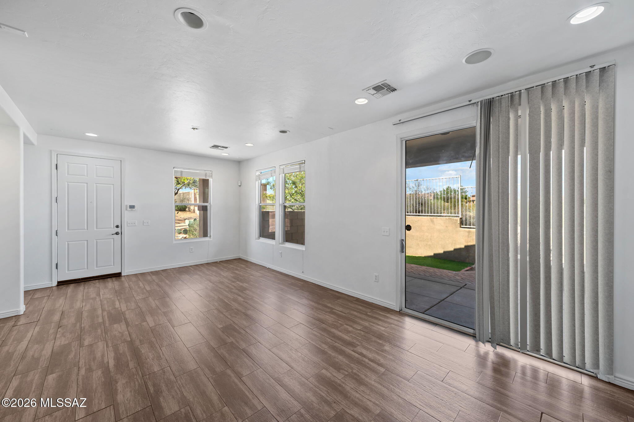 Presidio Del Cielo II (426-663) - Residential