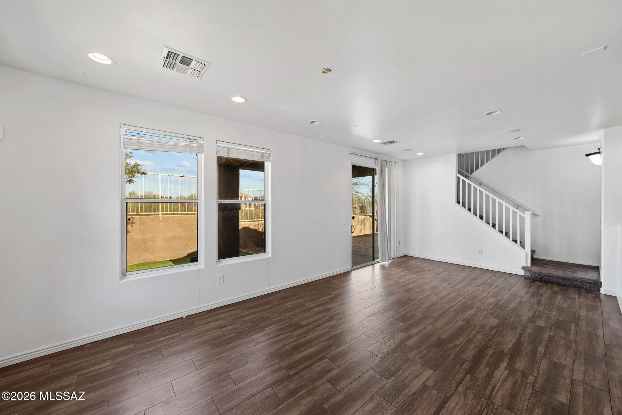 Presidio Del Cielo II (426-663) - Residential