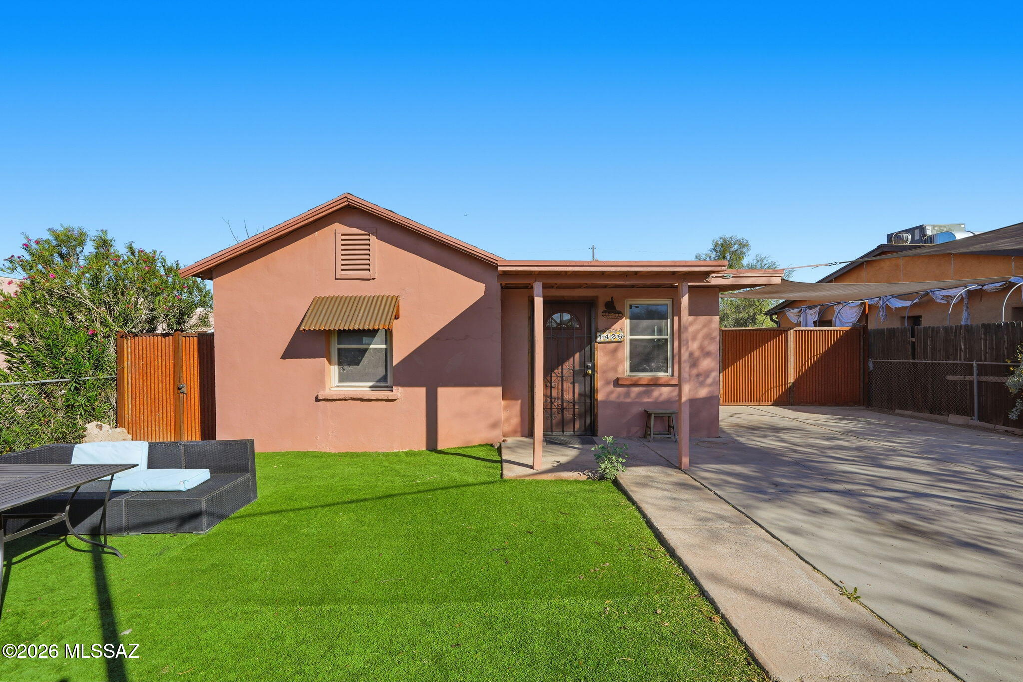 El Rio Park - Residential Income
