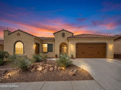 Photo of 6990 W Cliff Spring Trail, Marana, AZ 85658 (MLS # 22610743)