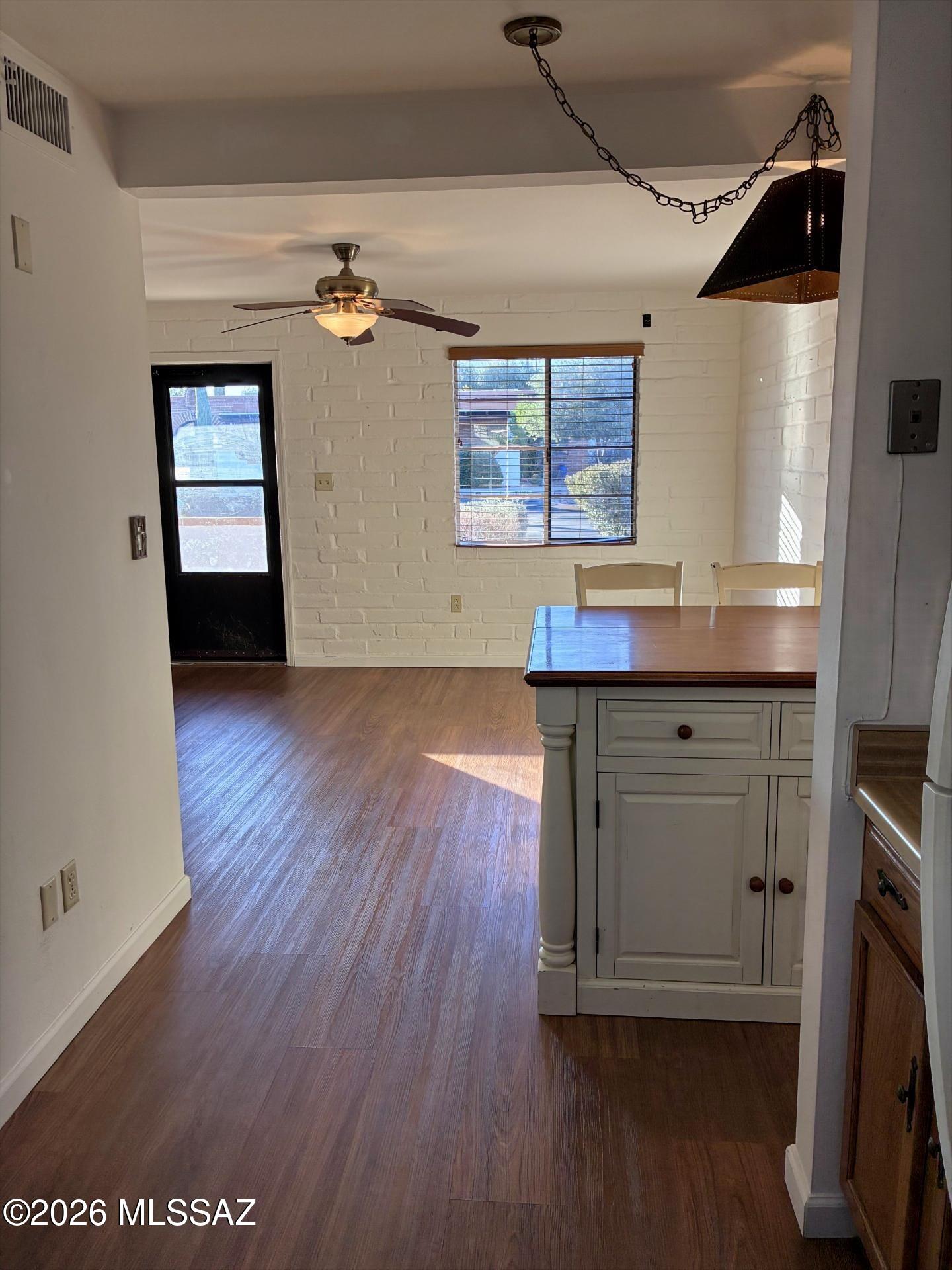 445 S Paseo Quinta A