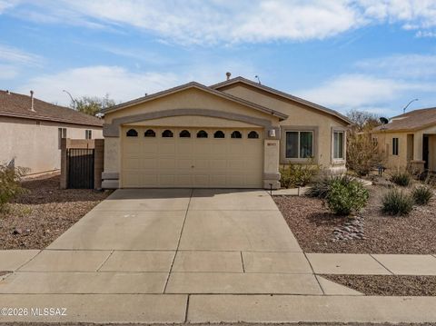 Photo of 7677 S Meadow Spring Way, Tucson, AZ 85747 (MLS # 22607499)