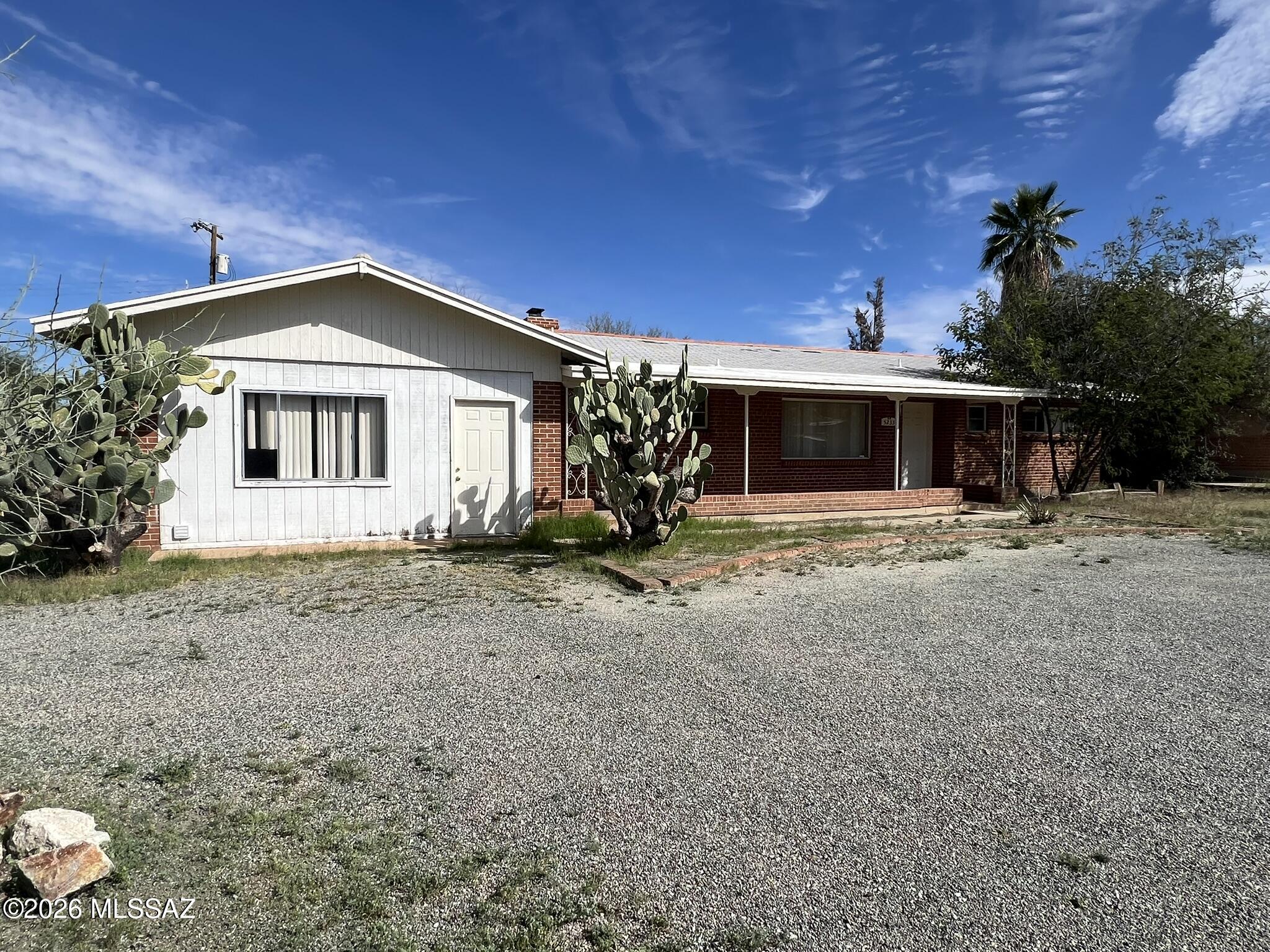 Cinco Via - Residential