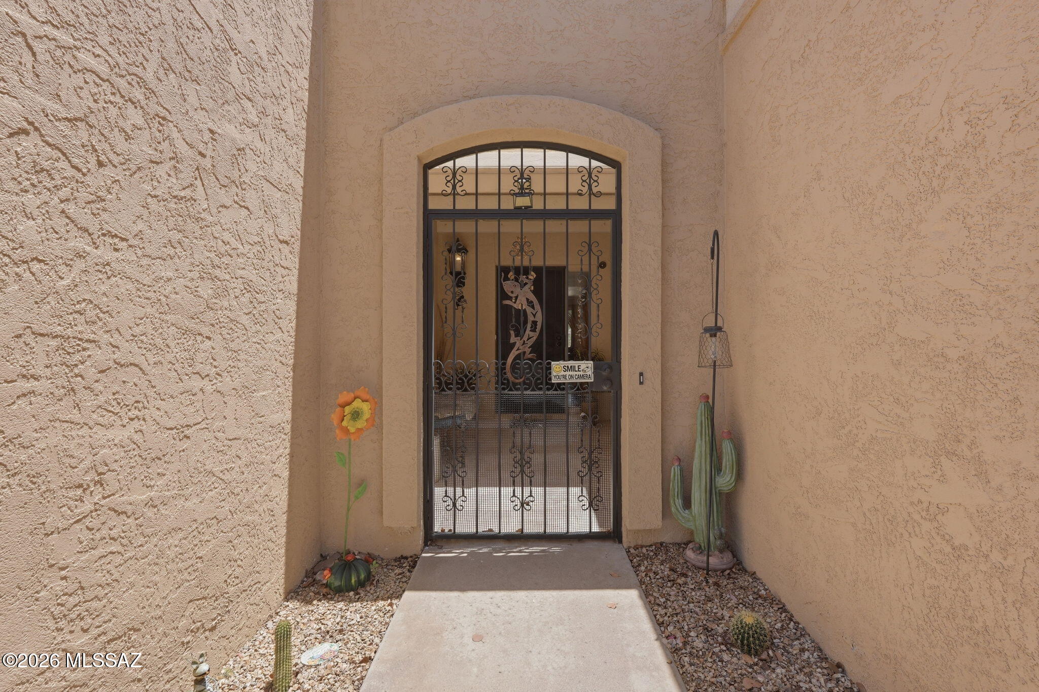 8030 N Casas Cameo