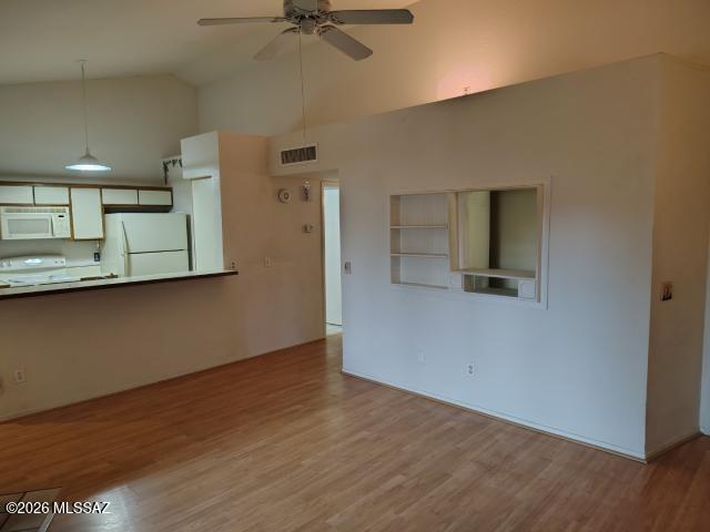 5636 S Wood Crest Drive 139