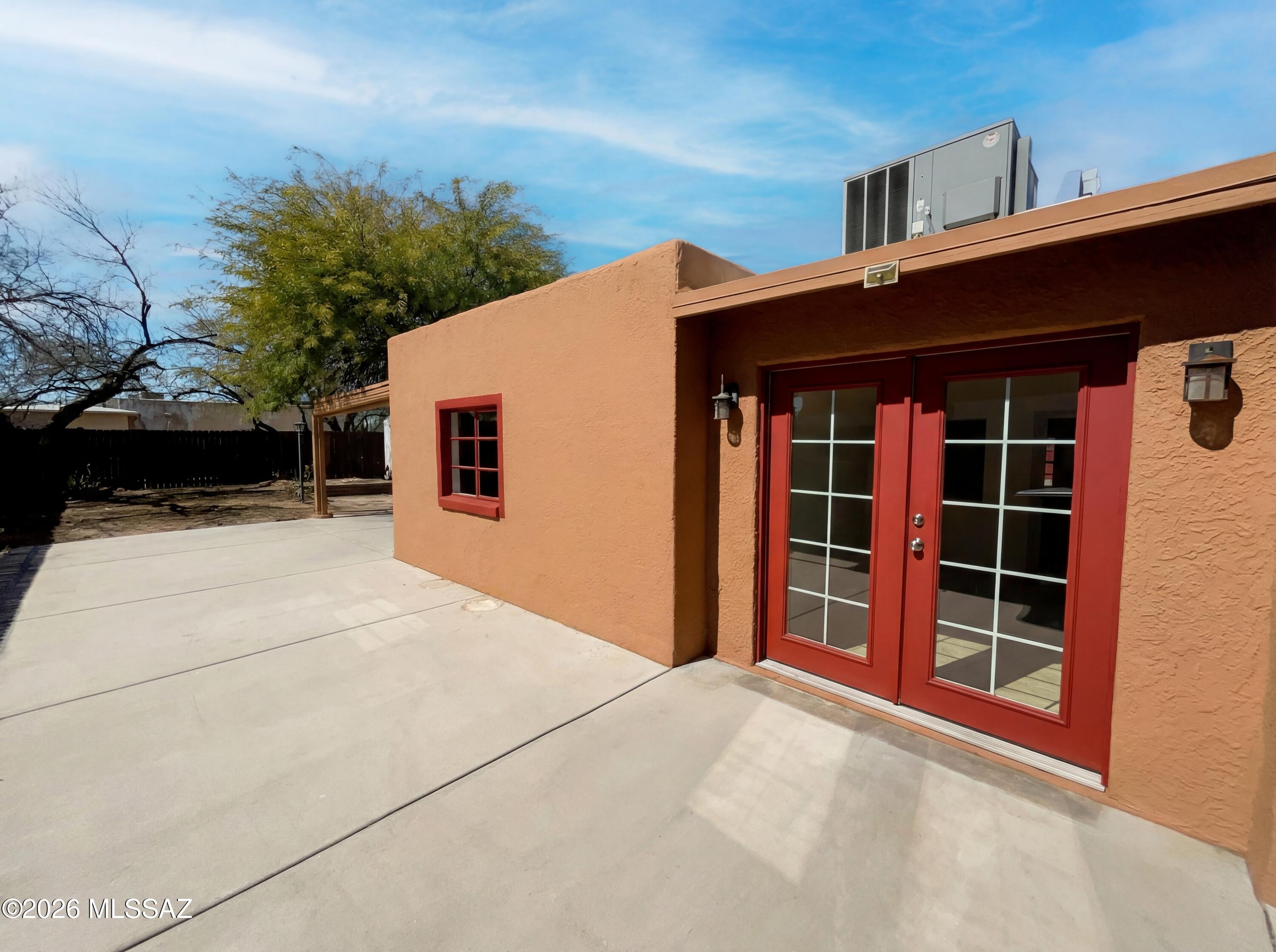 Sahuaro Hill - Residential