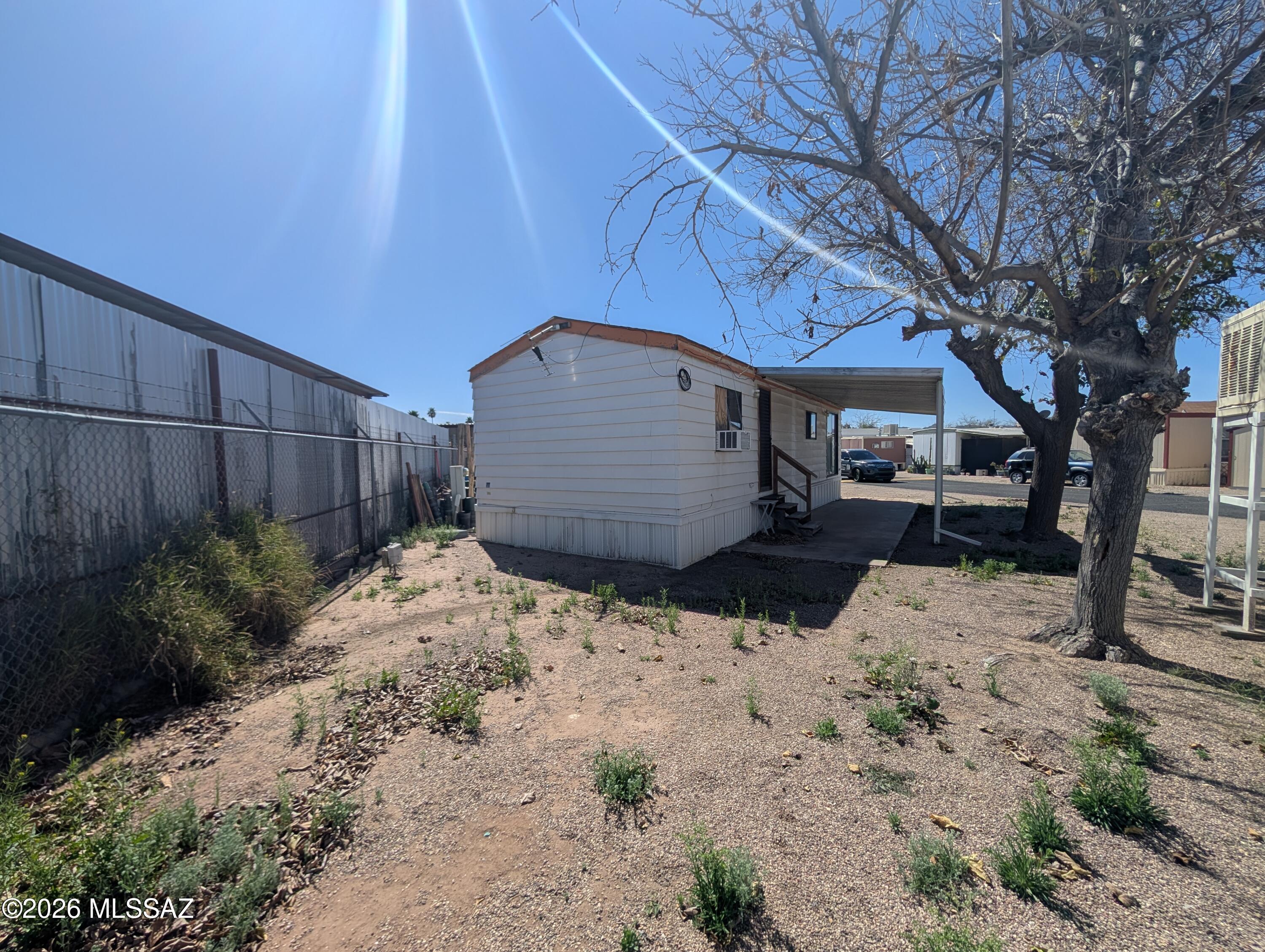 1811 W Prince Road 18