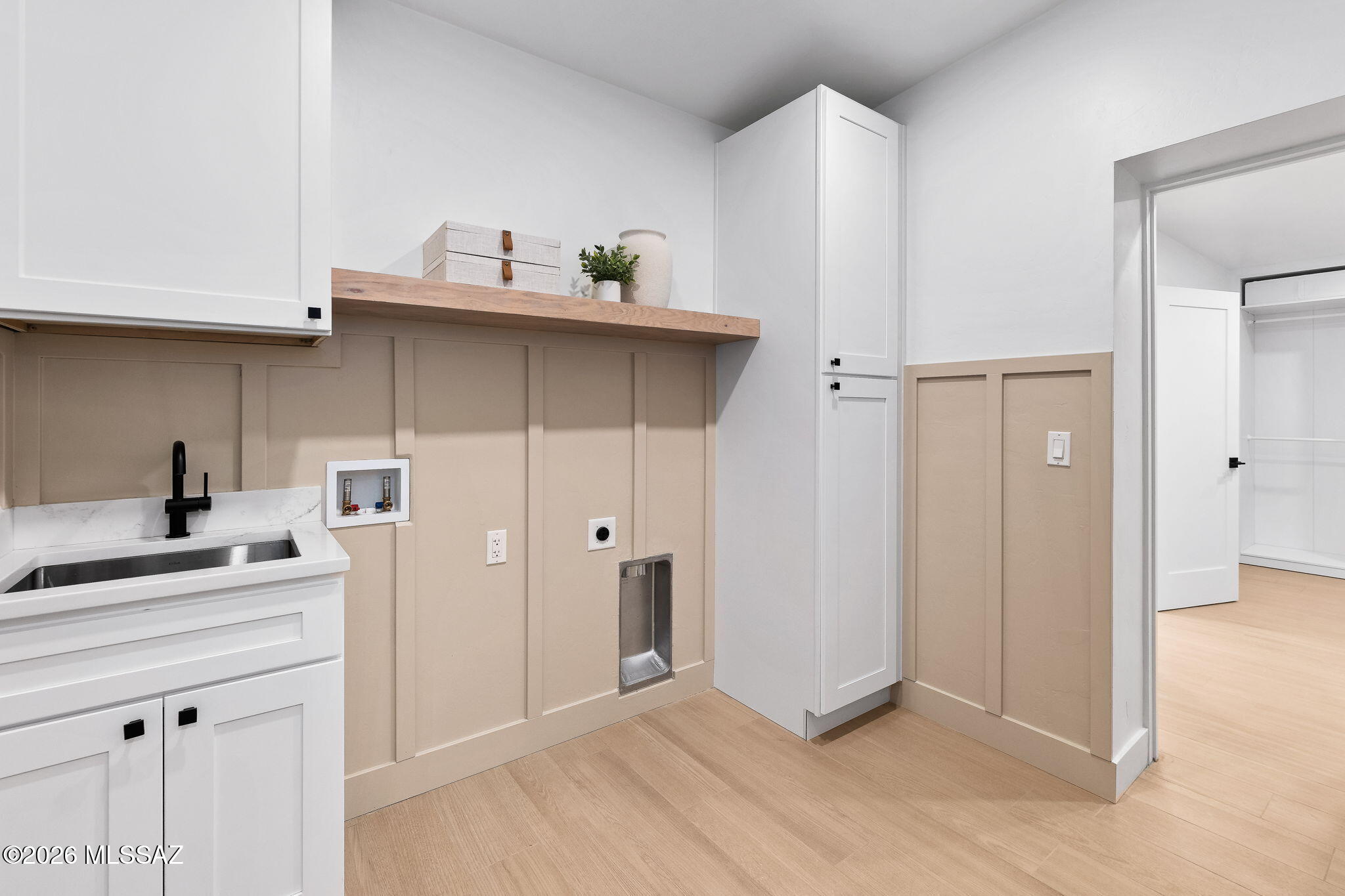 Colonia Solana - Residential