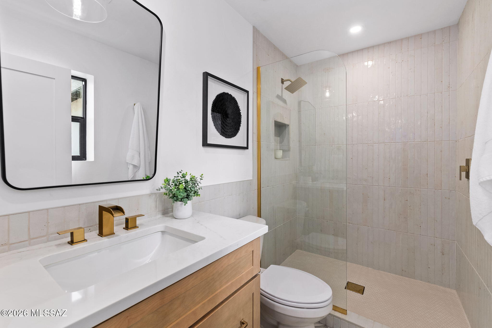 Colonia Solana - Residential