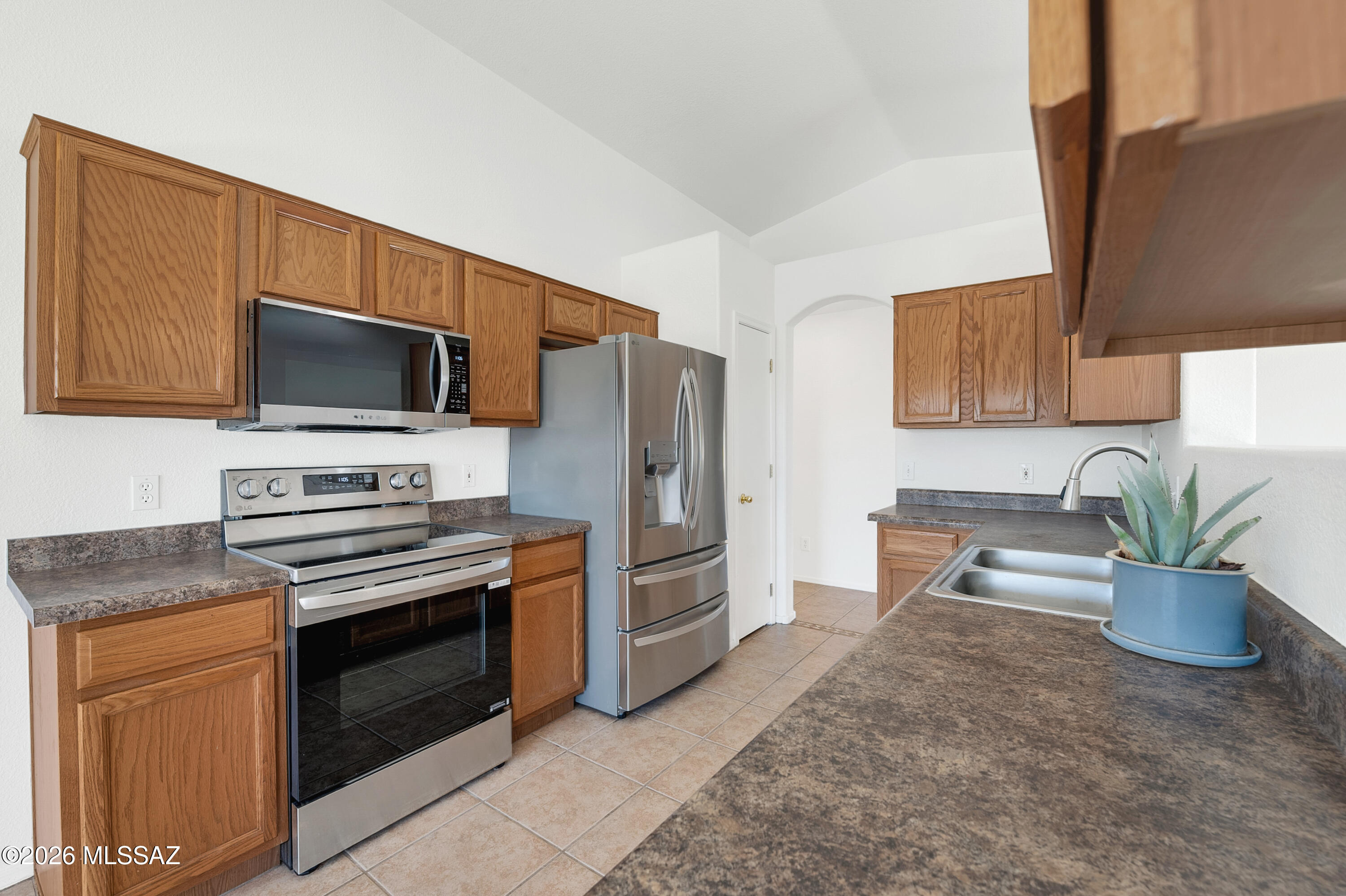 9008 N School Hill Drive