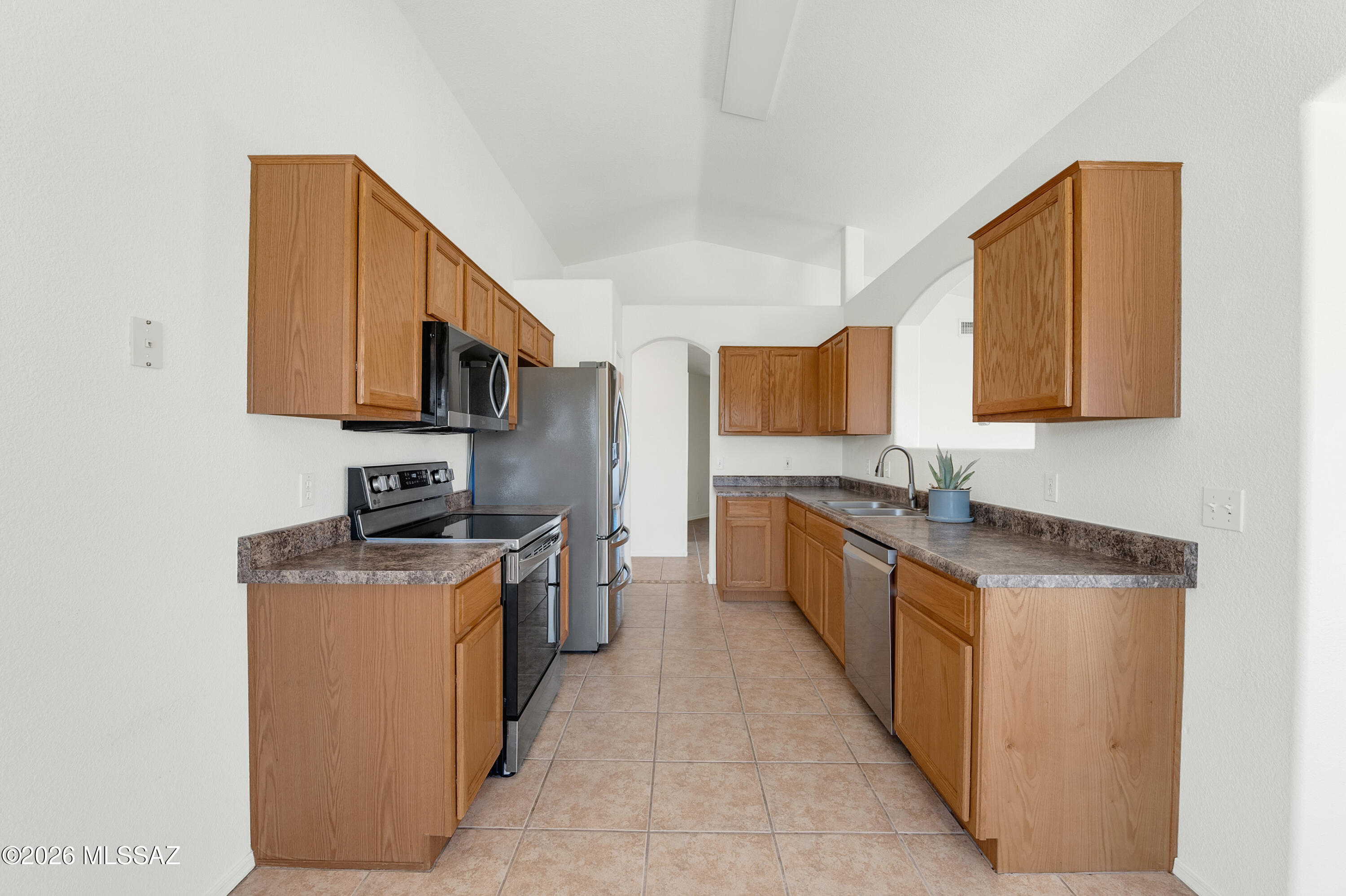 9008 N School Hill Drive