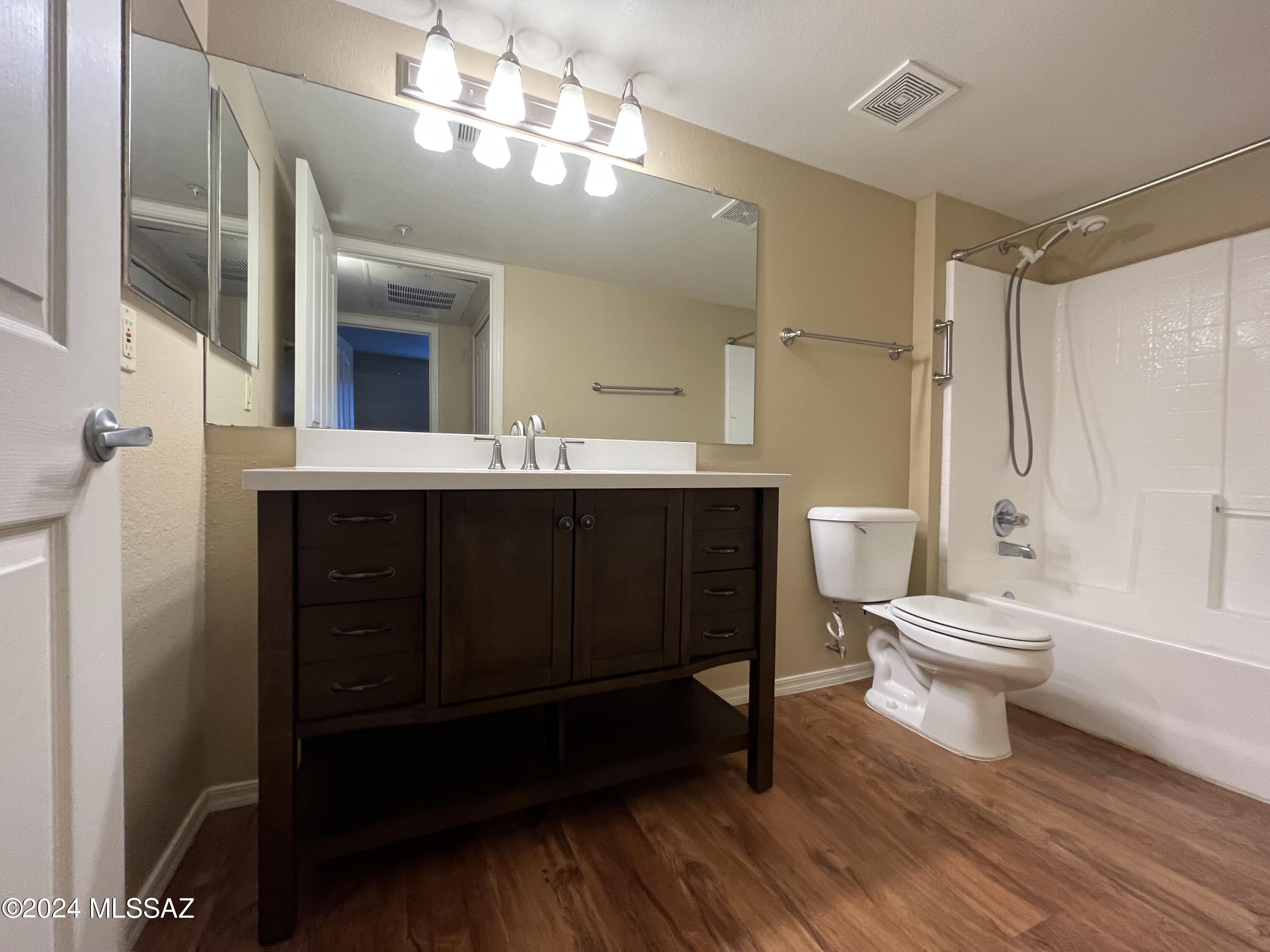 Veranda at Ventana Condominiums - Residential Lease