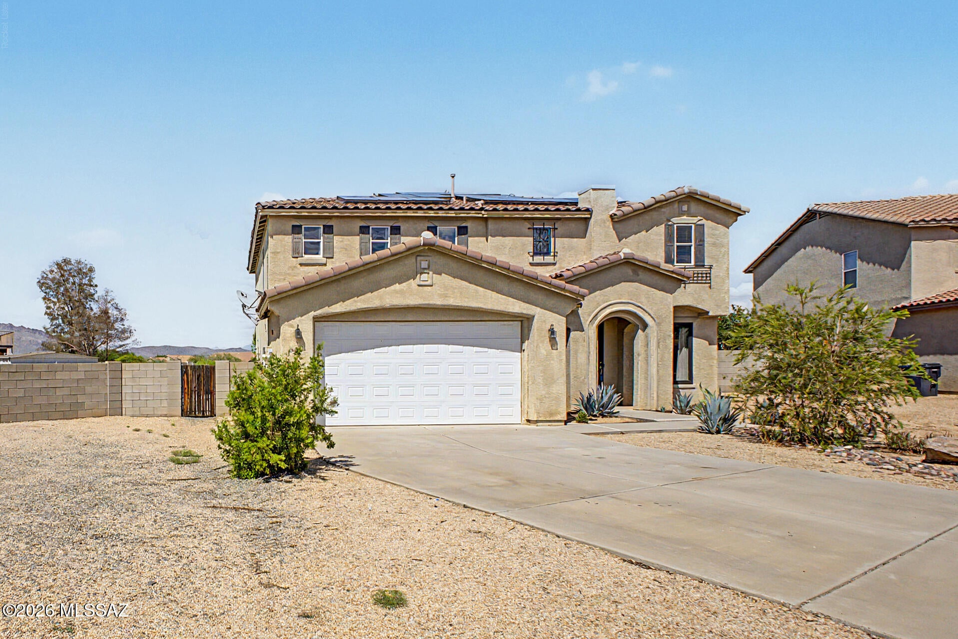 8136 W Booted Eagle Court