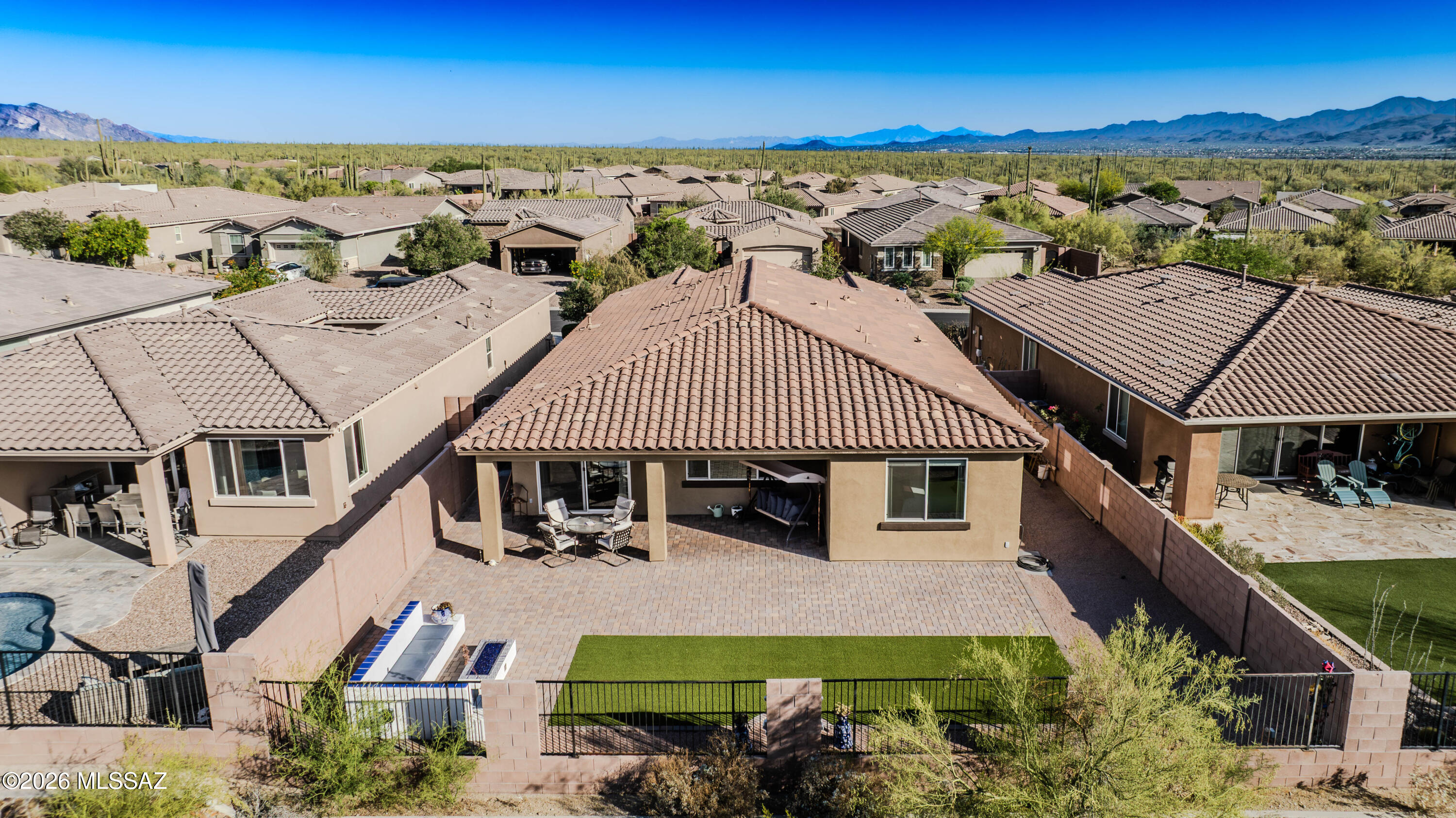 Blue Agave At Dove Mountain - Residential