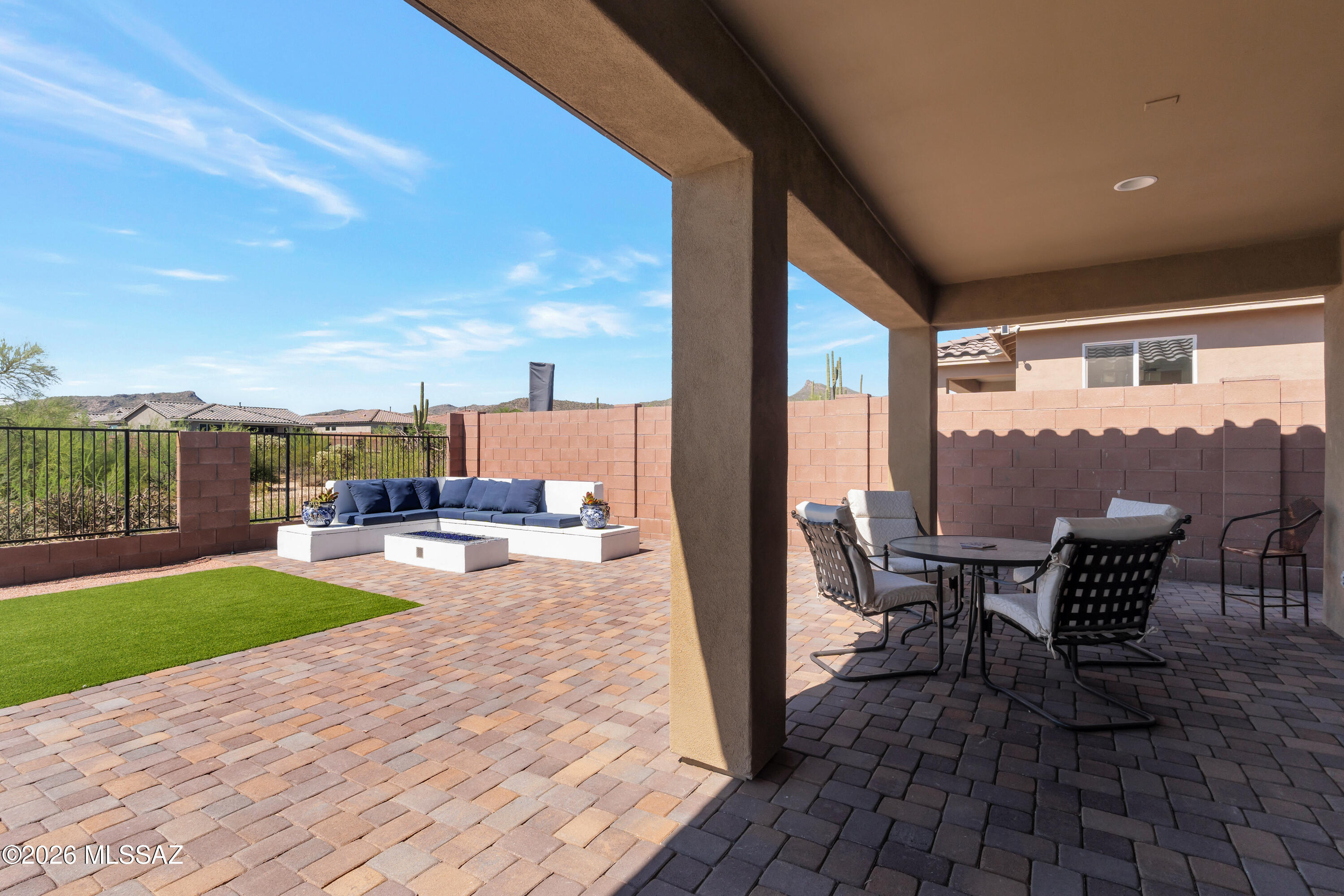 Blue Agave At Dove Mountain - Residential