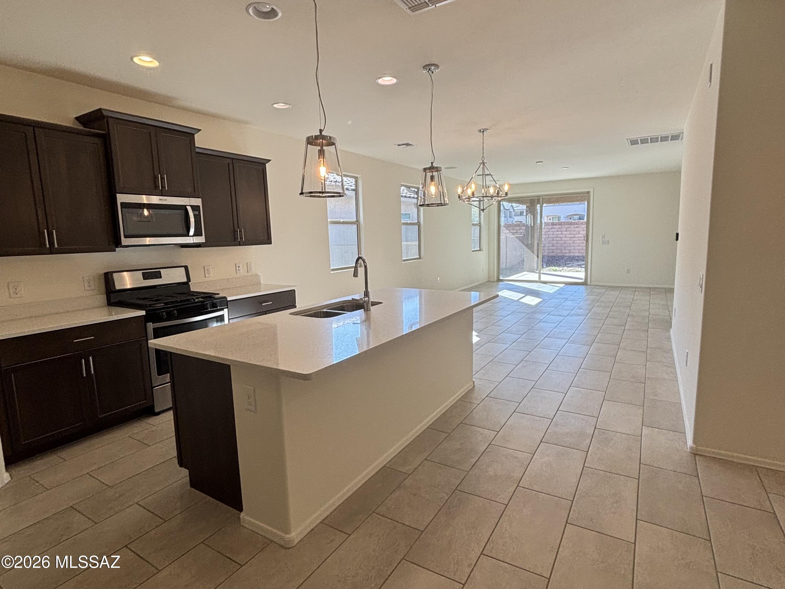 La Estancia De Tucson (1-330) - Residential