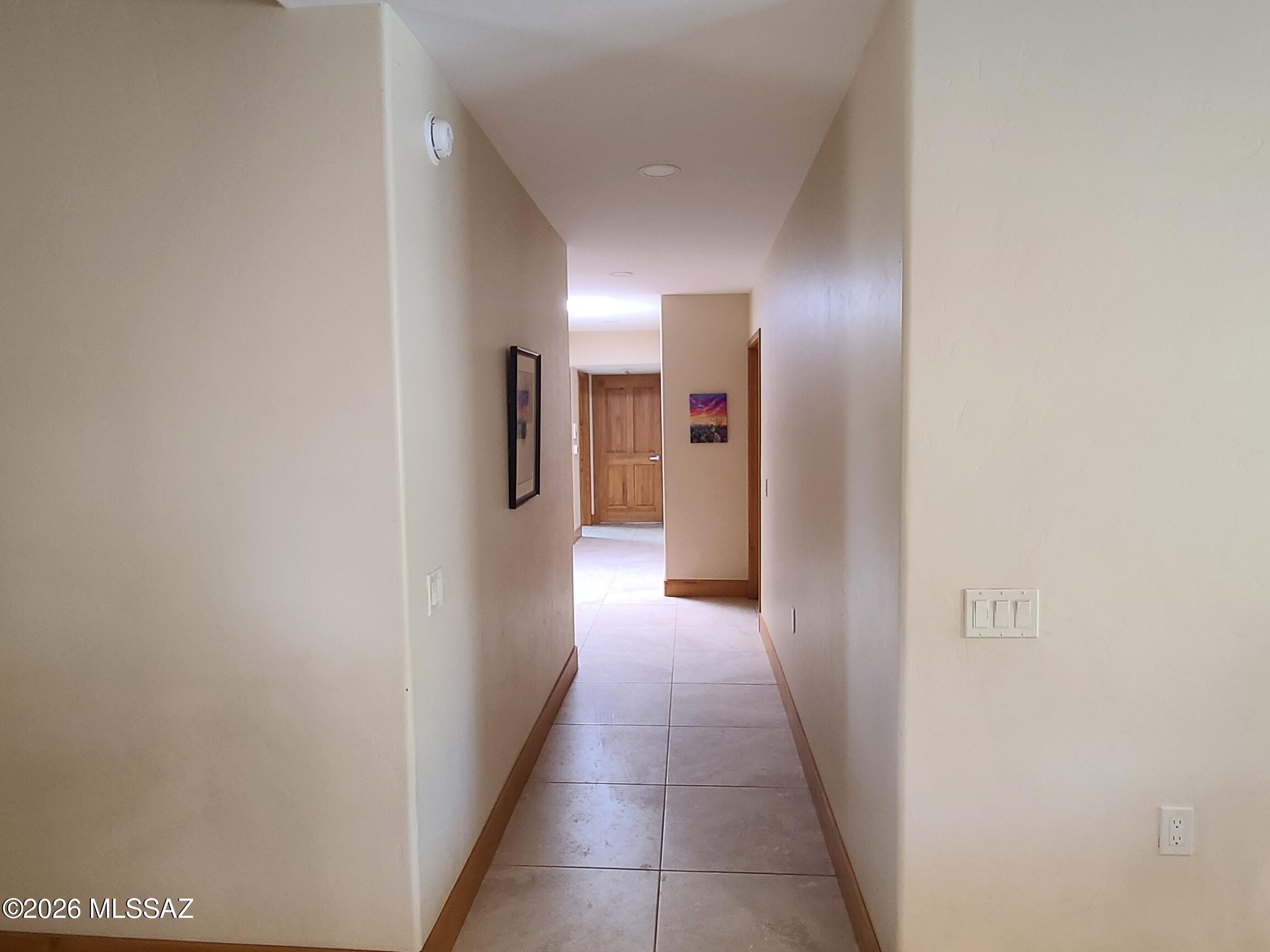 Catalina Madre (71-127) - Residential