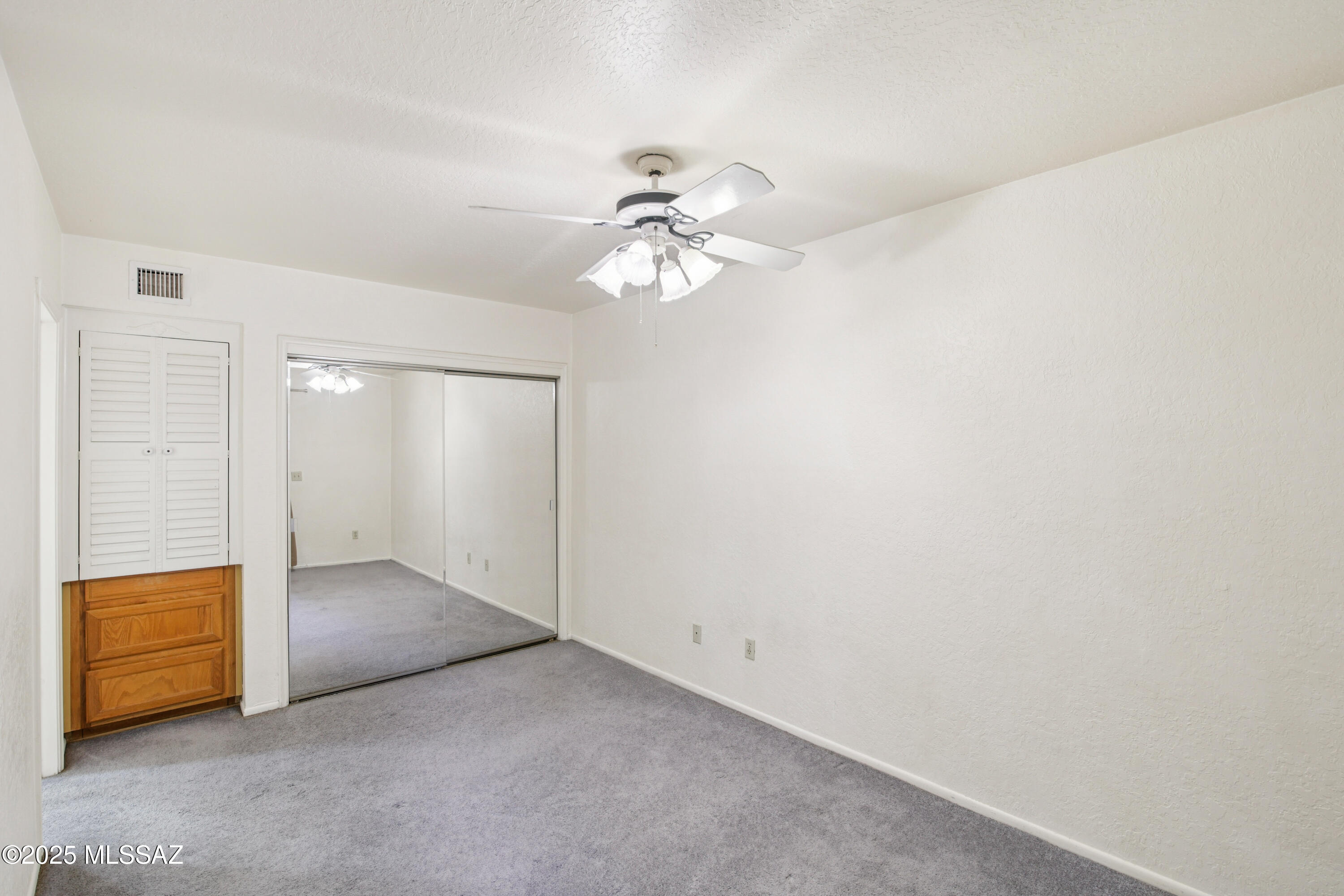 River Grove Condos. - Residential