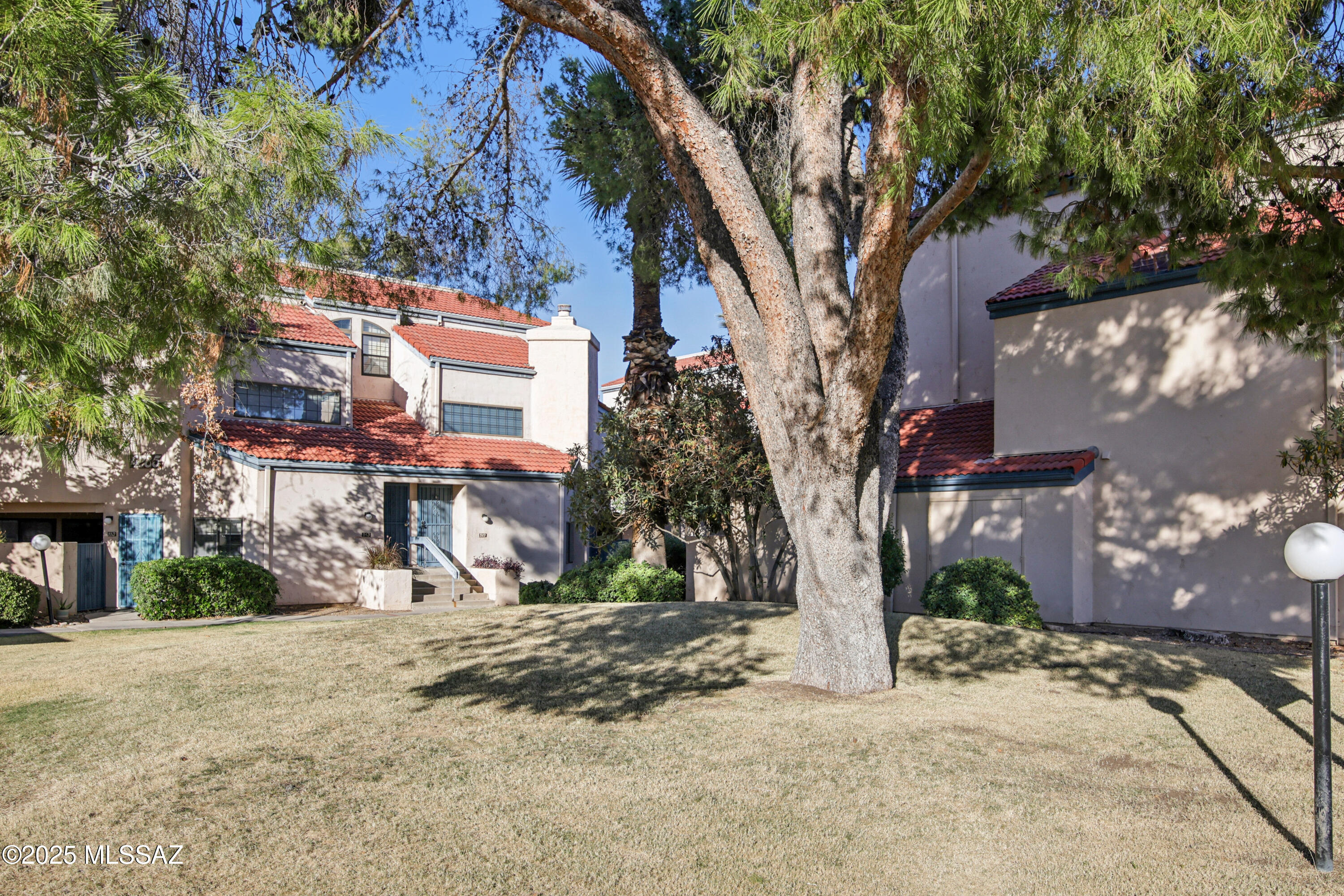 River Grove Condos. - Residential