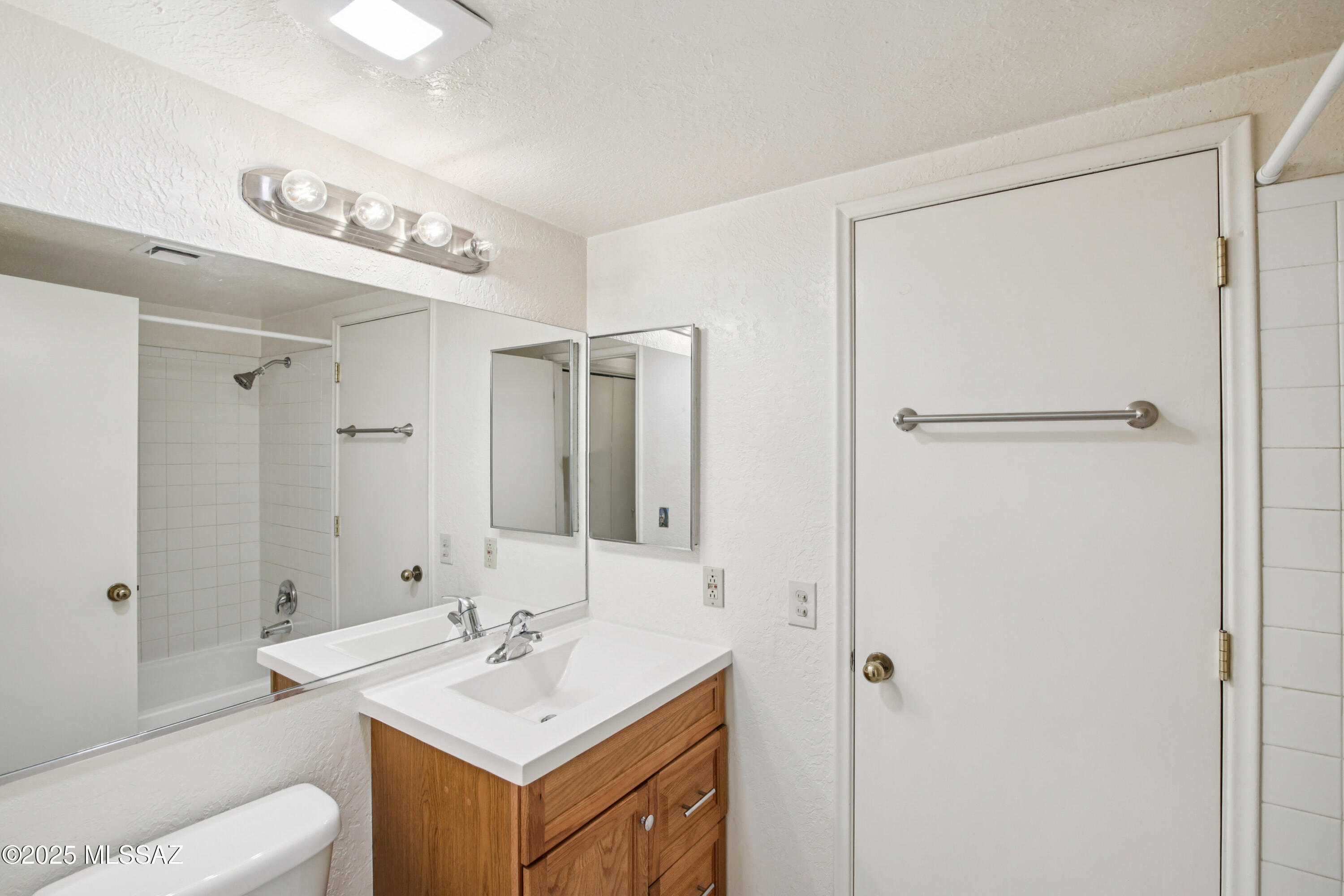River Grove Condos. - Residential
