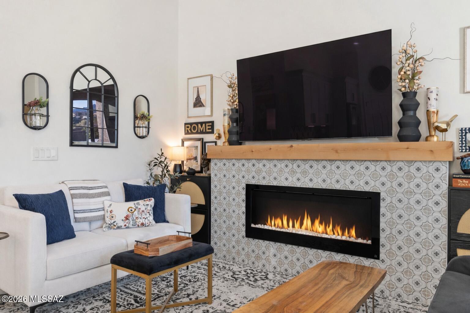 13275 N Stonecrop Lane