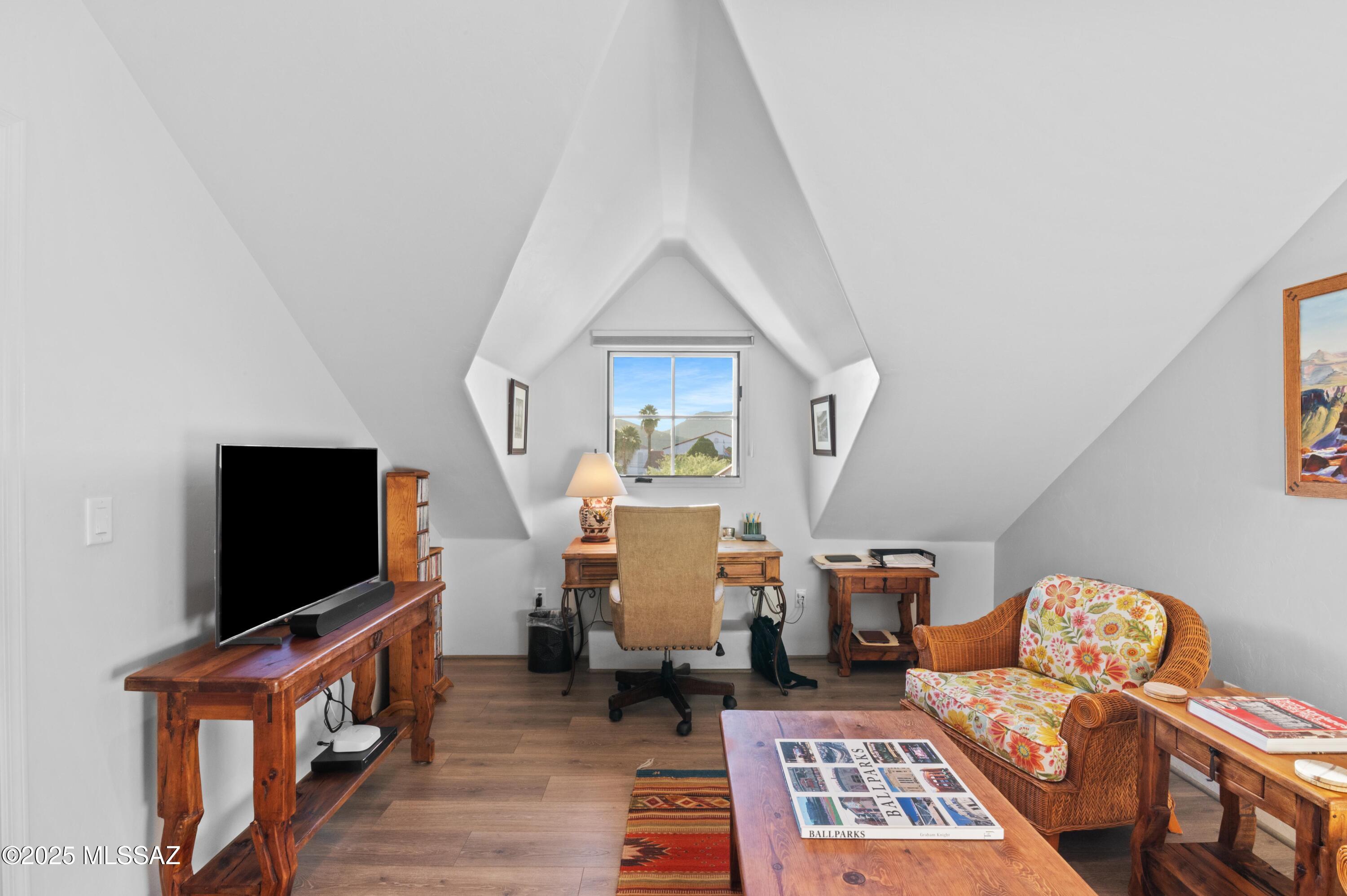 Kennedy & Meyer Townhomes - Residential