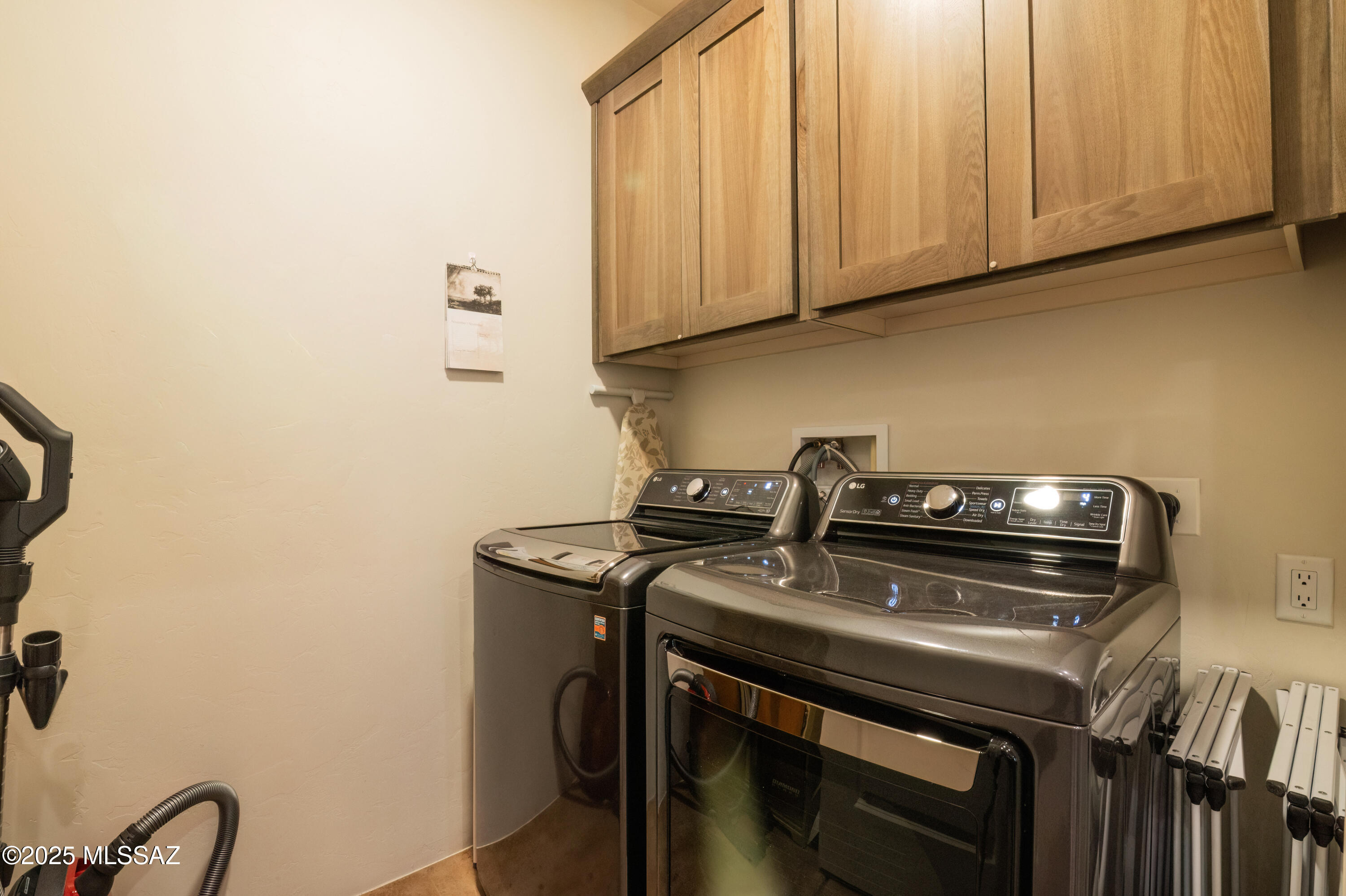 Kennedy & Meyer Townhomes - Residential