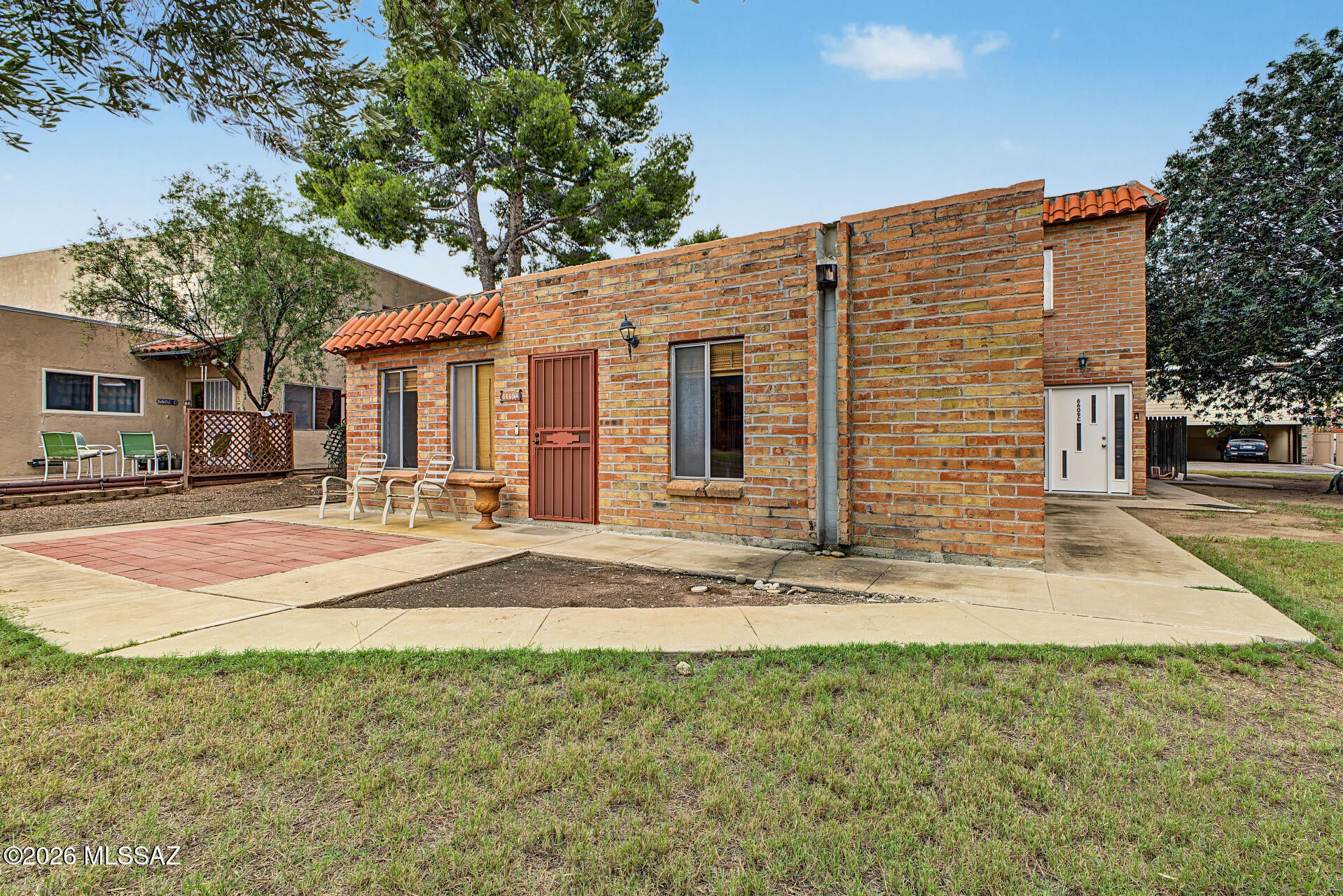 6609 E Calle Alegria A