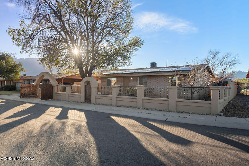 Twin Lakes (194-231) - Residential
