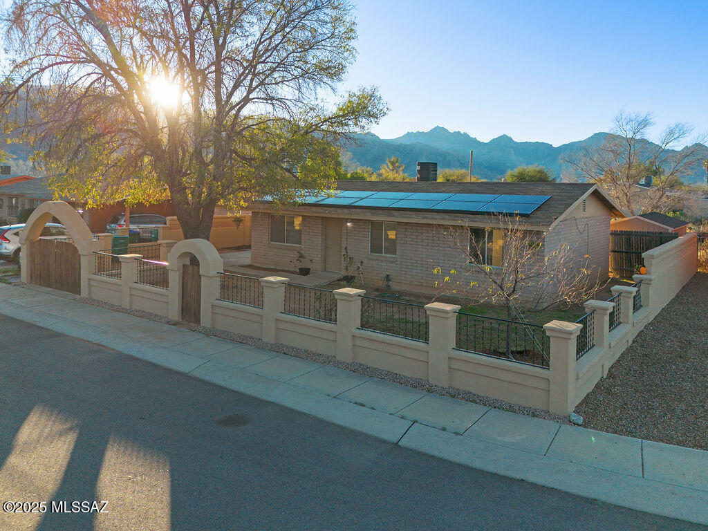 Twin Lakes (194-231) - Residential