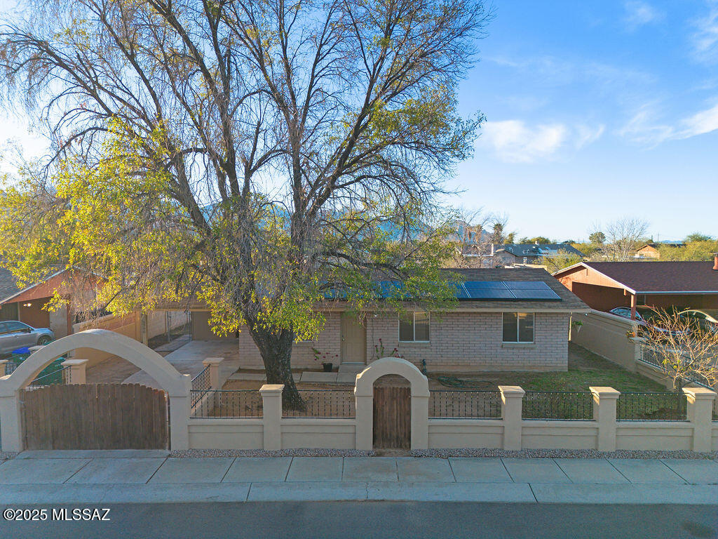 Twin Lakes (194-231) - Residential